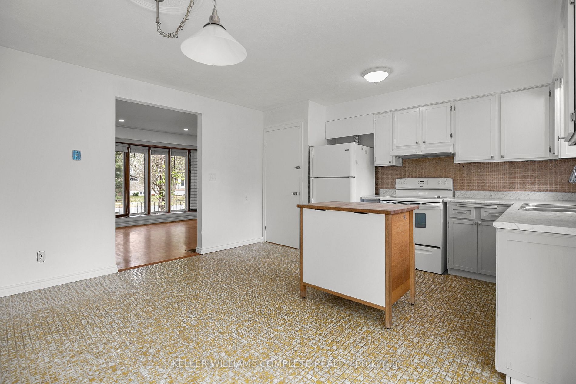 37 Brisbane Blvd Property Photo 7