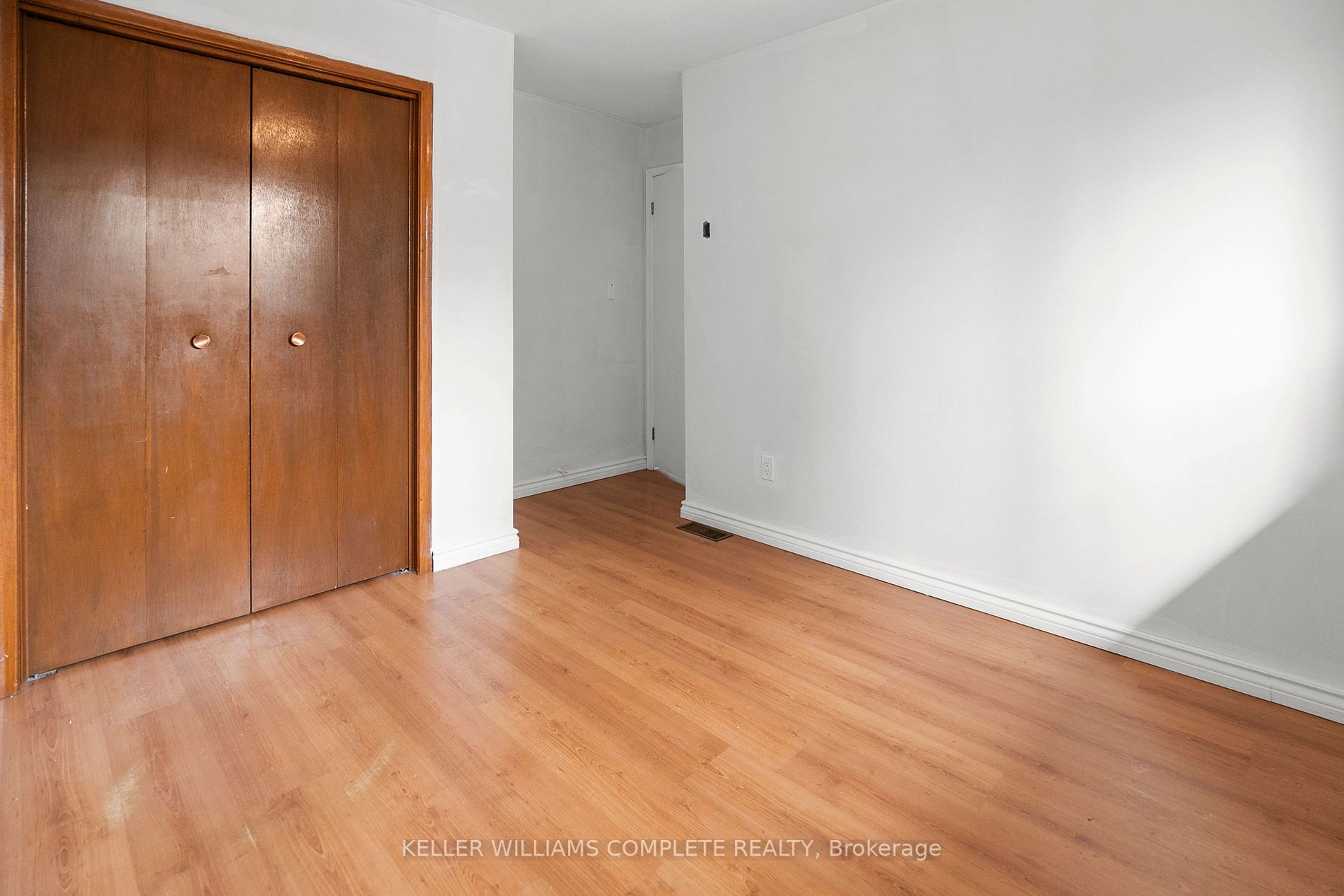 37 Brisbane Blvd Property Photo 16