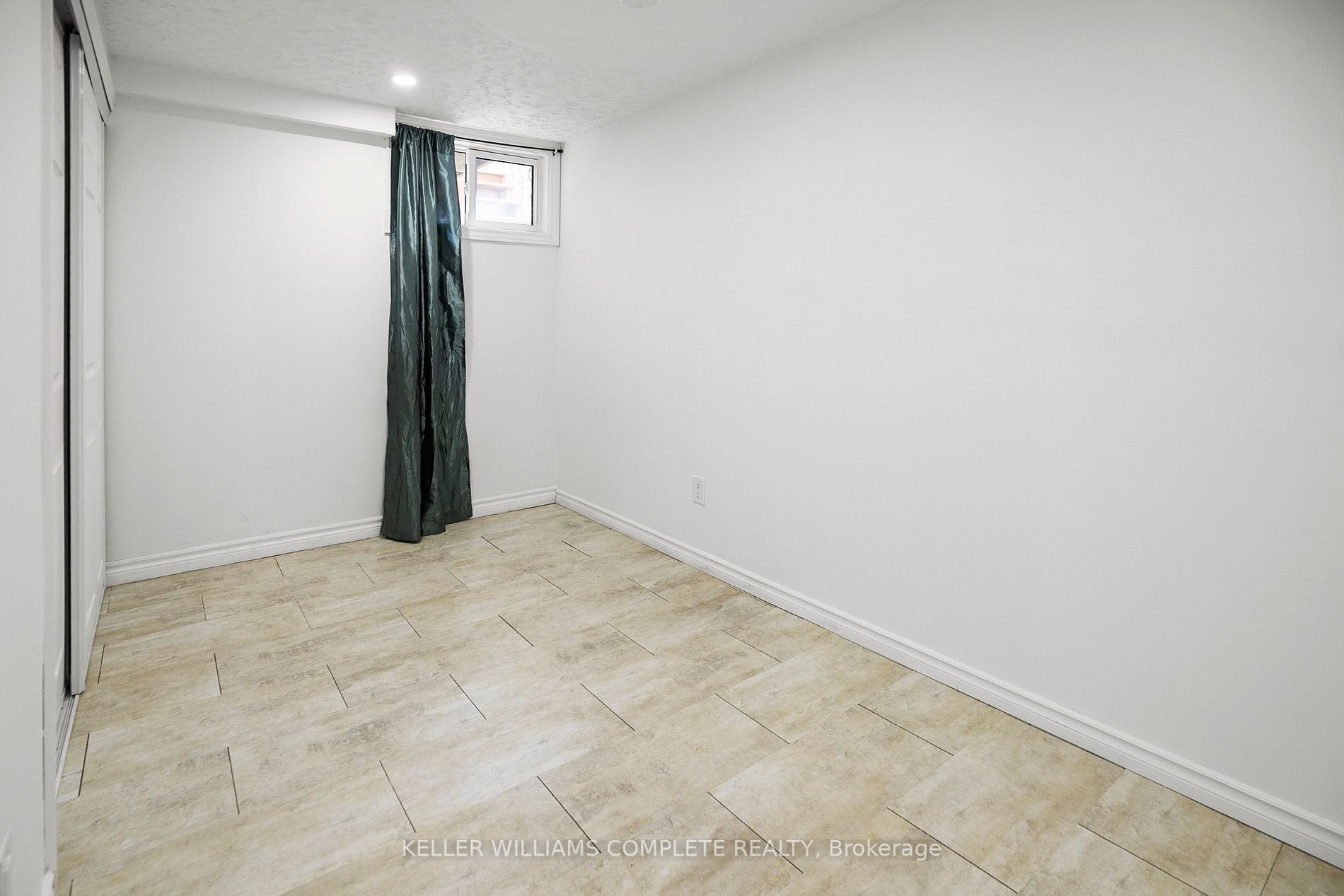 37 Brisbane Blvd Property Photo 28