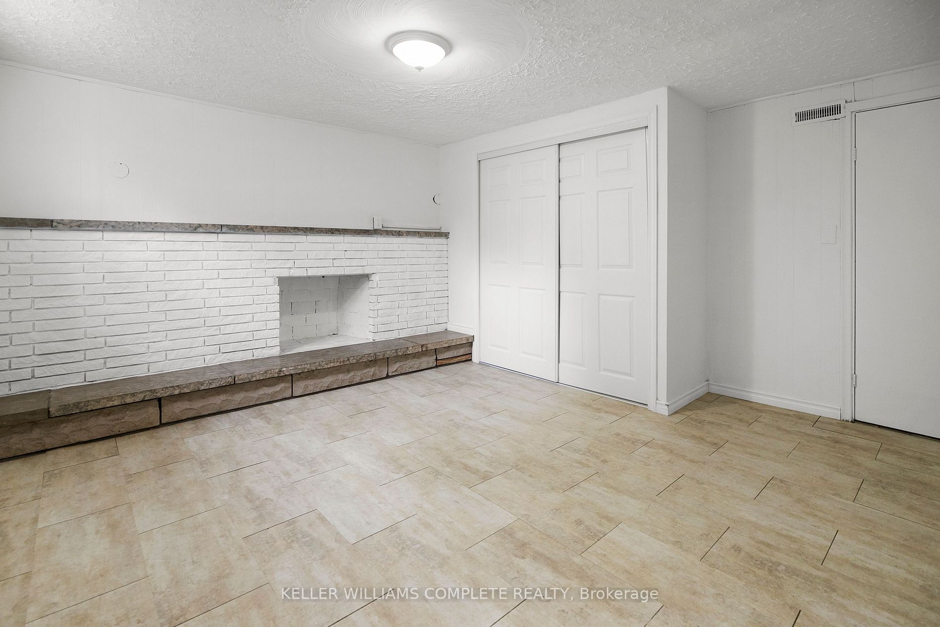 37 Brisbane Blvd Property Photo 29