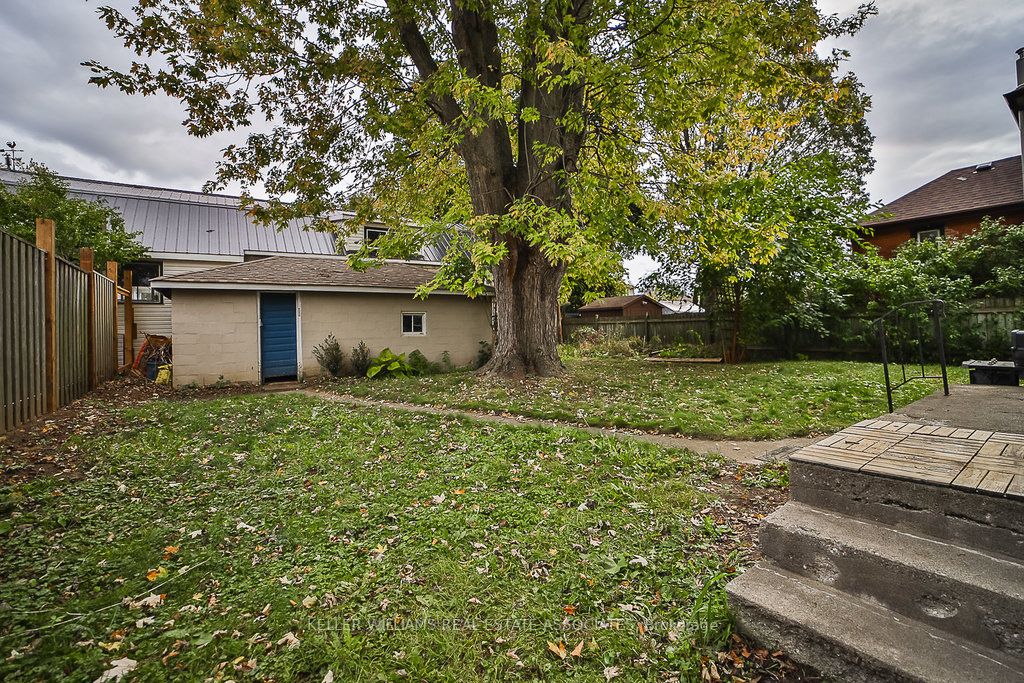 12 Sherwood Dr Property Photo 22
