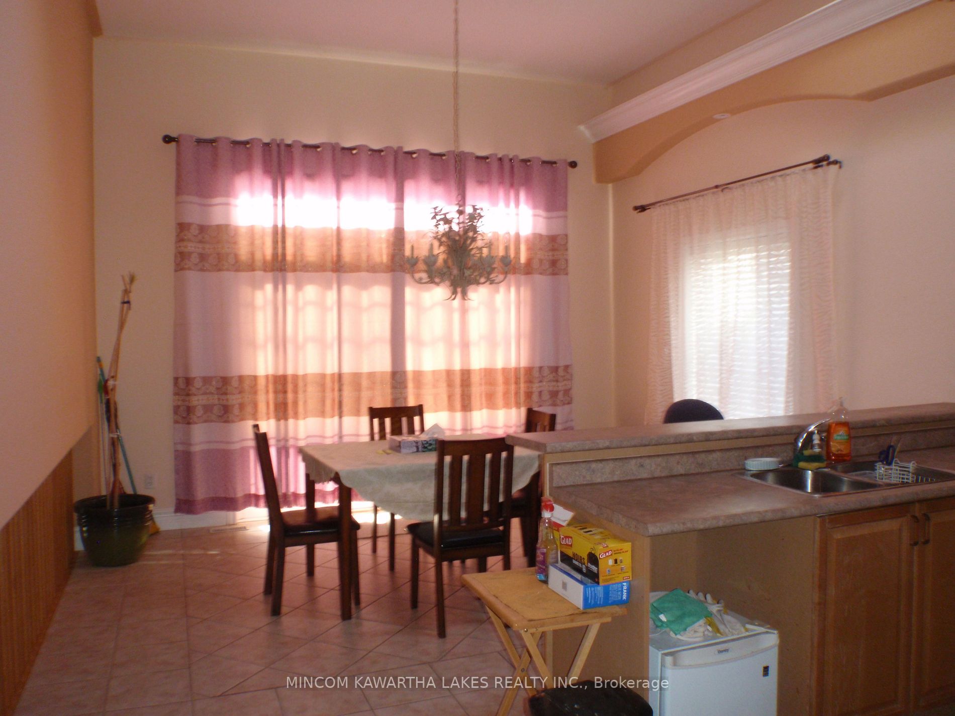 461 Settlers Ridg Property Photo 5
