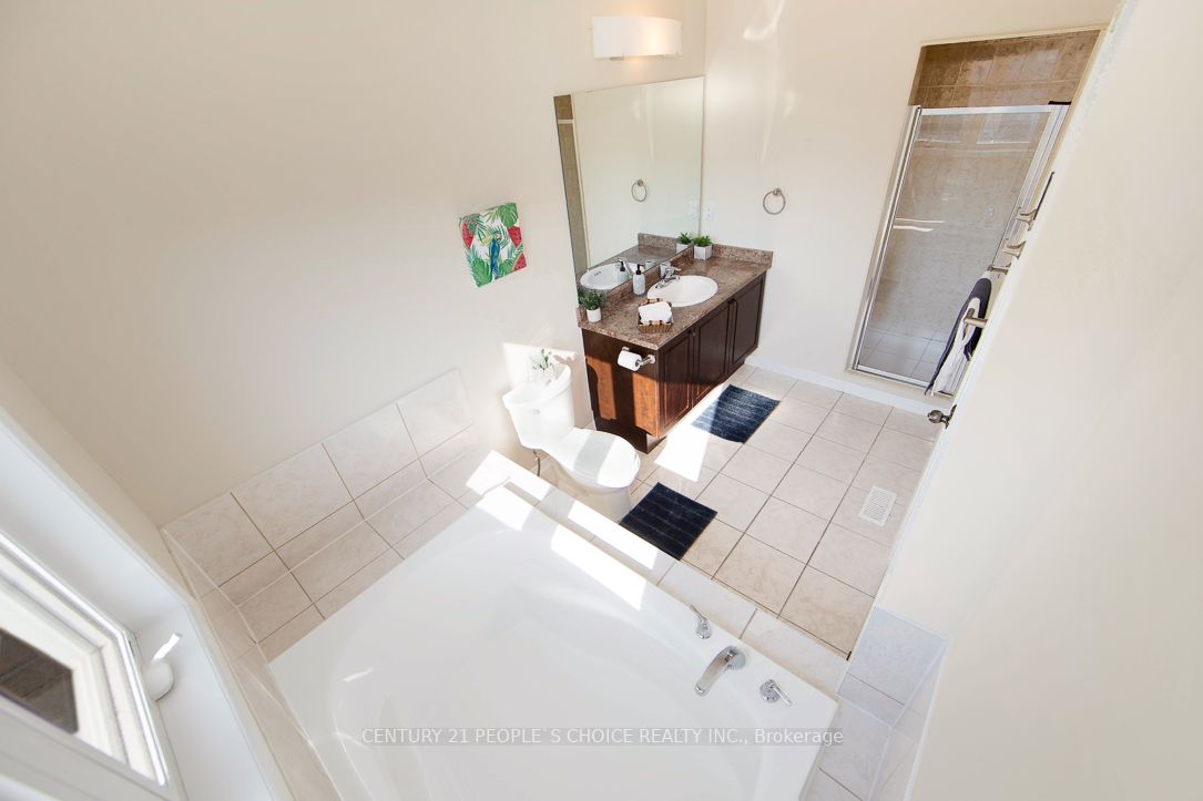 268 Powell Rd Property Photo 18