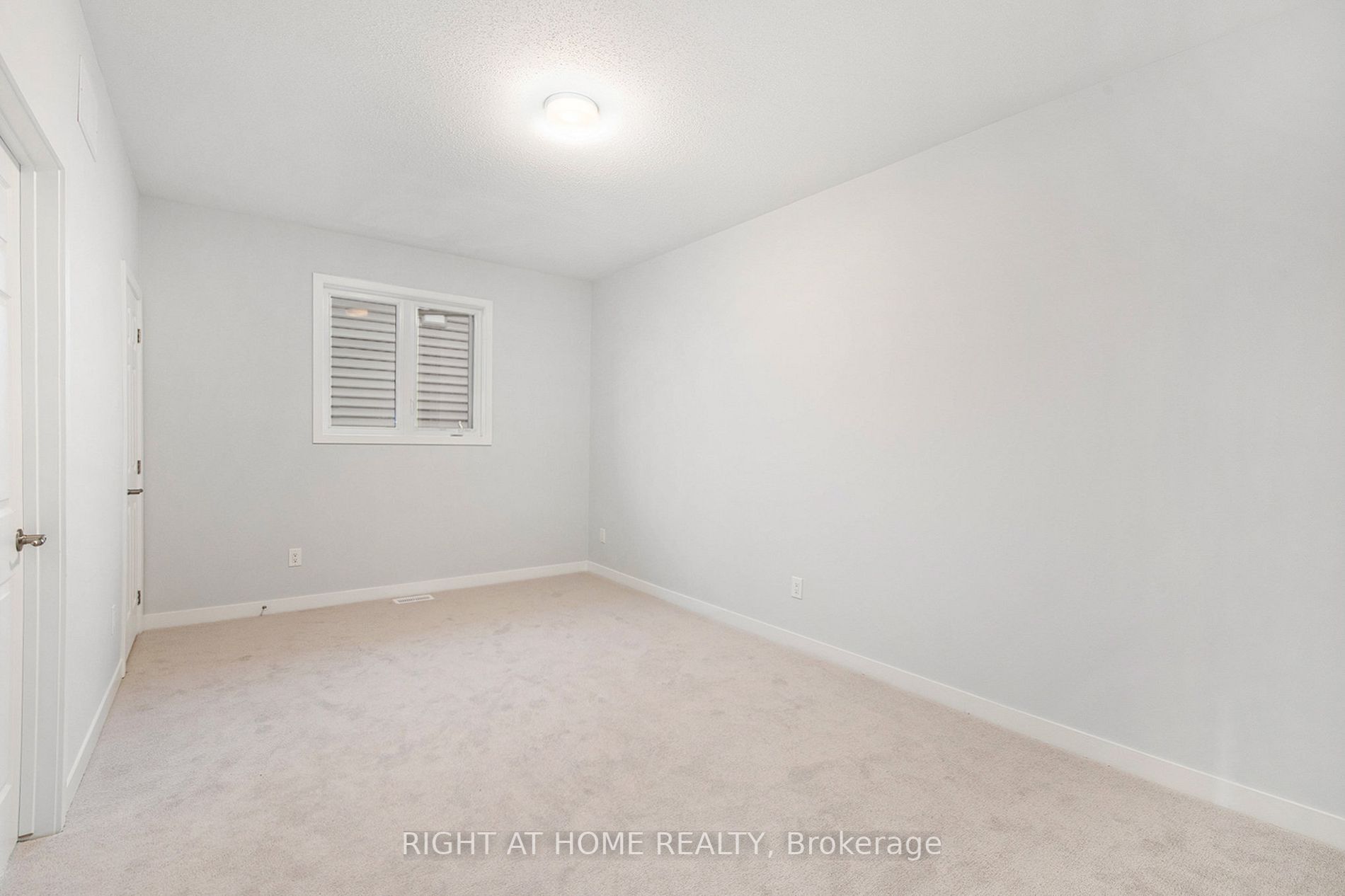715 Fenwick Way Property Photo 26