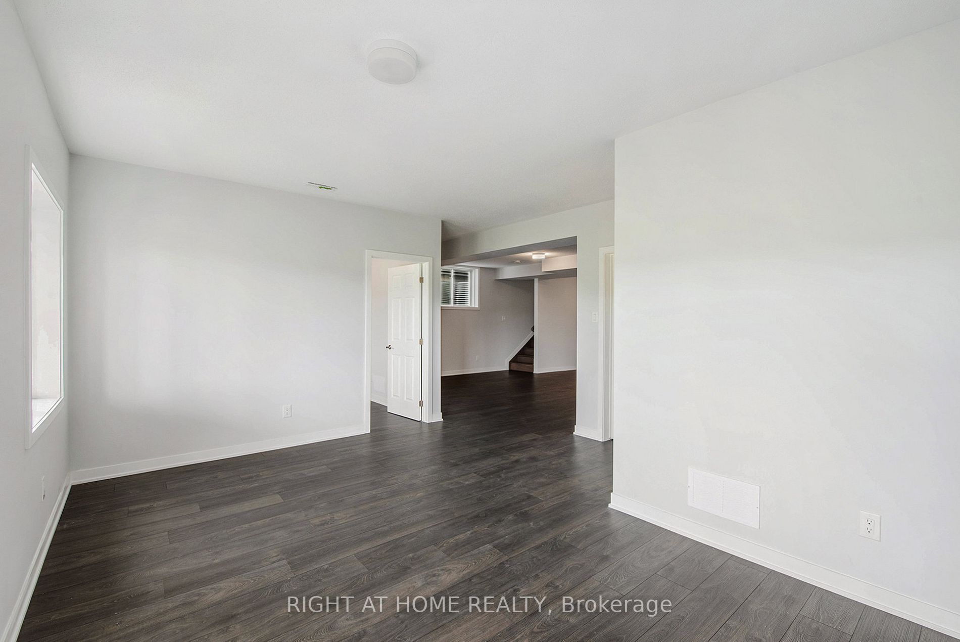 715 Fenwick Way Property Photo 31
