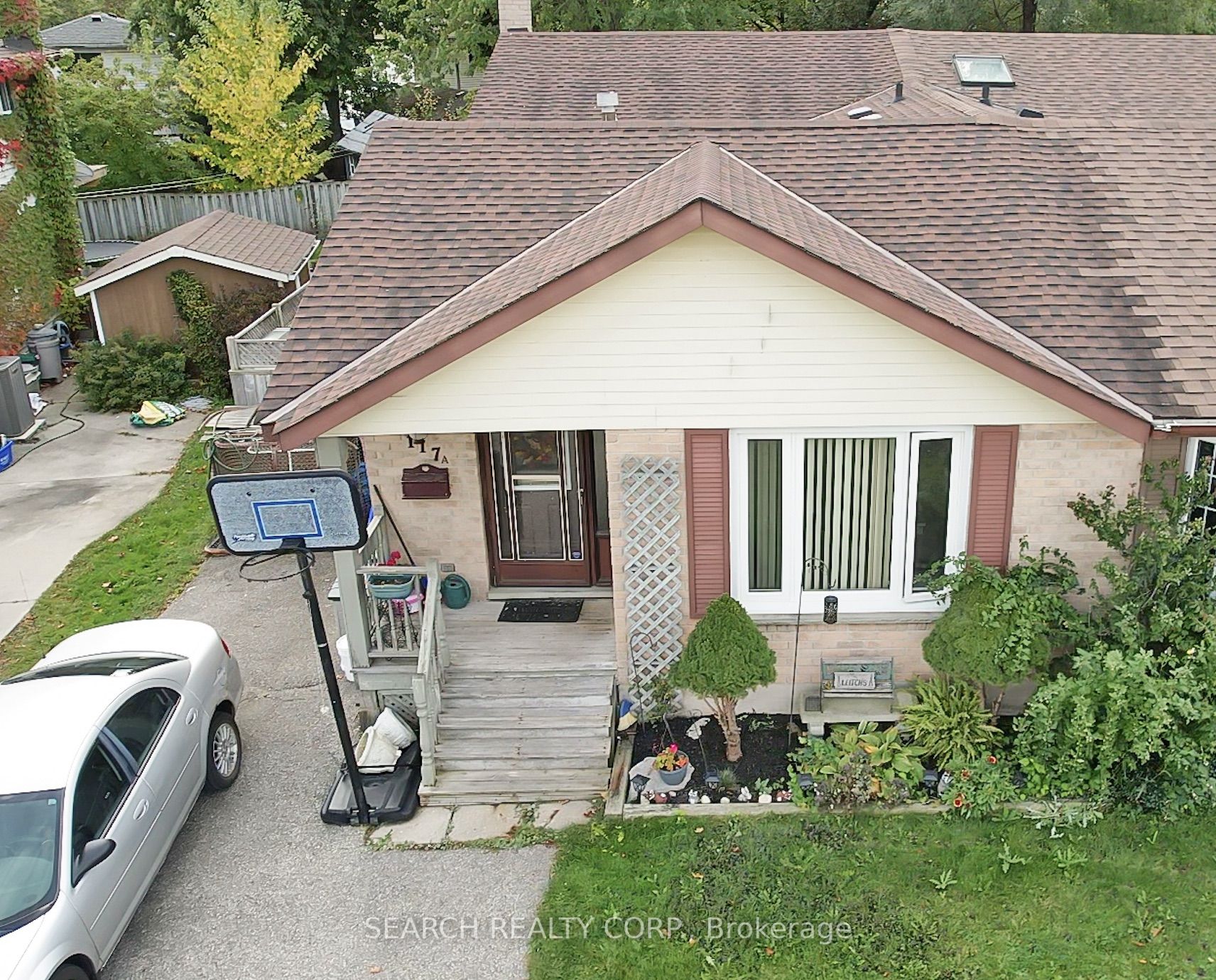 117 A Northlake Dr Property Photo 2