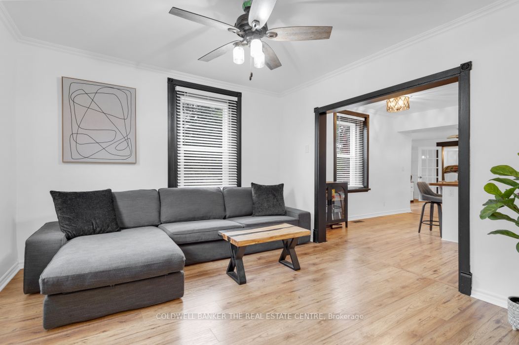 110 Lorne Ave Property Photo 3