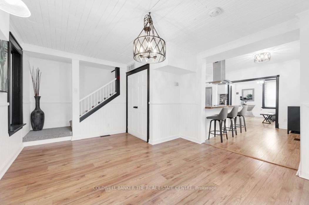 110 Lorne Ave Property Photo 11