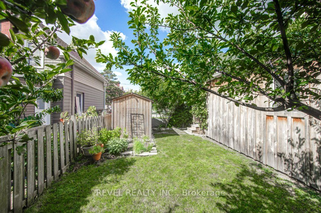 86 Spring St Property Photo 6