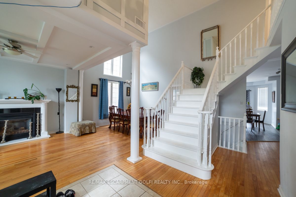183 Valmont Ct Property Photo 3
