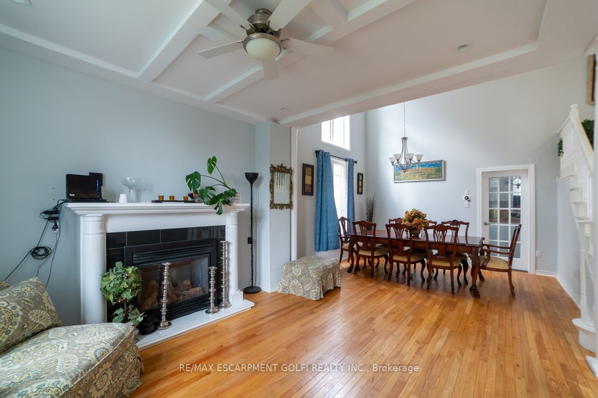 183 Valmont Ct Property Photo 6