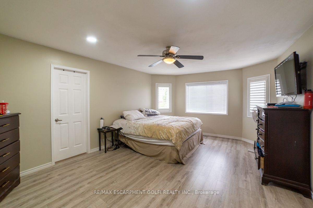 183 Valmont Ct Property Photo 17