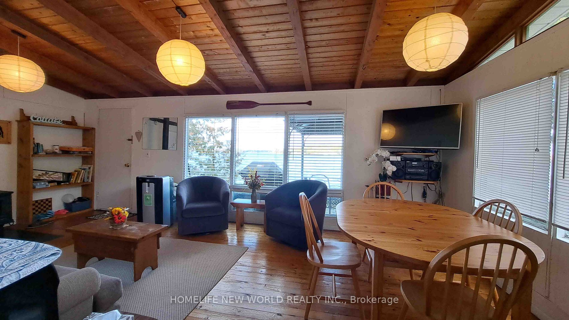 46 Sandy Bay Rd Property Photo 4