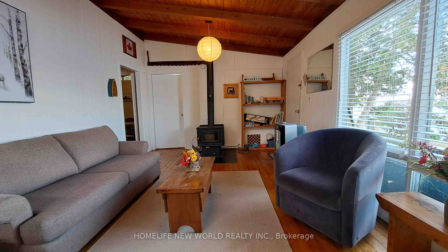 46 Sandy Bay Rd Property Photo 8