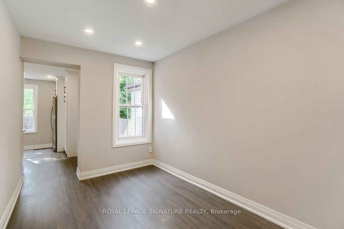 133 Lottridge St Property Photo 12