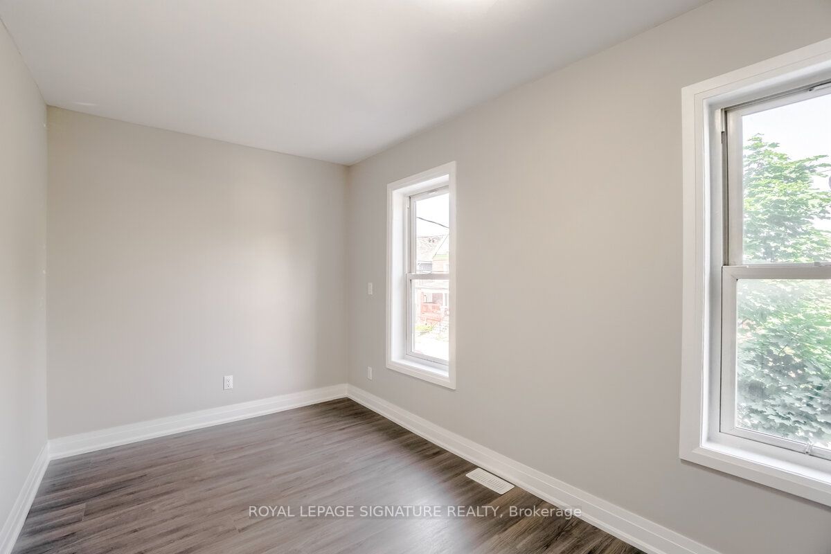 133 Lottridge St Property Photo 21