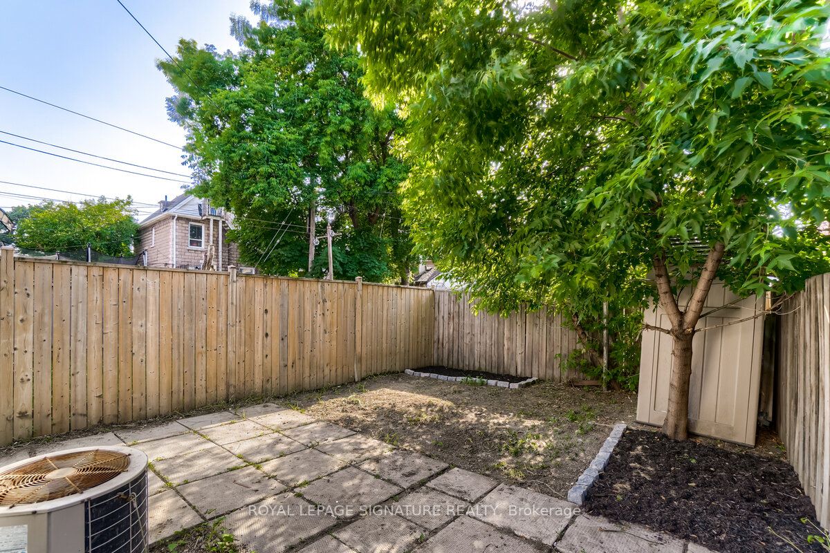 133 Lottridge St Property Photo 35