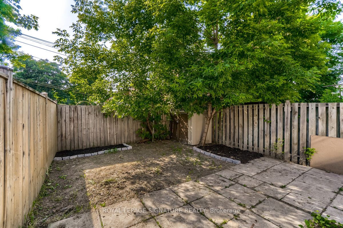 133 Lottridge St Property Photo 36