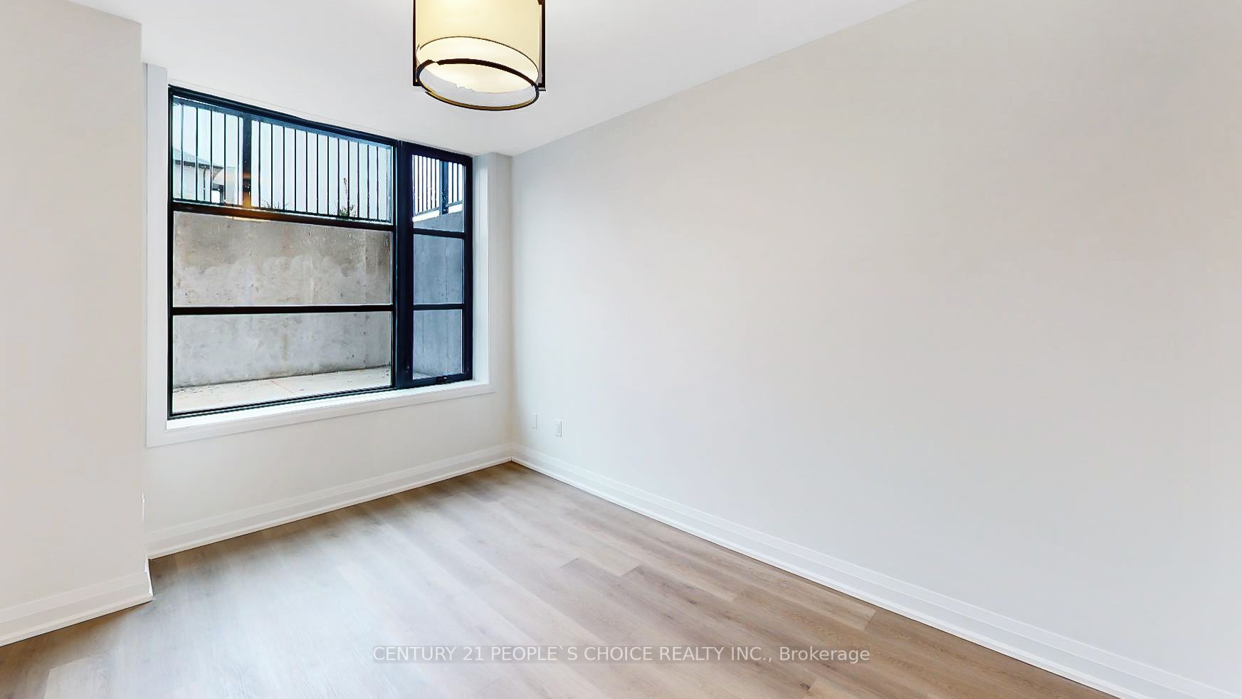 3900 Savoy St Property Photo 15