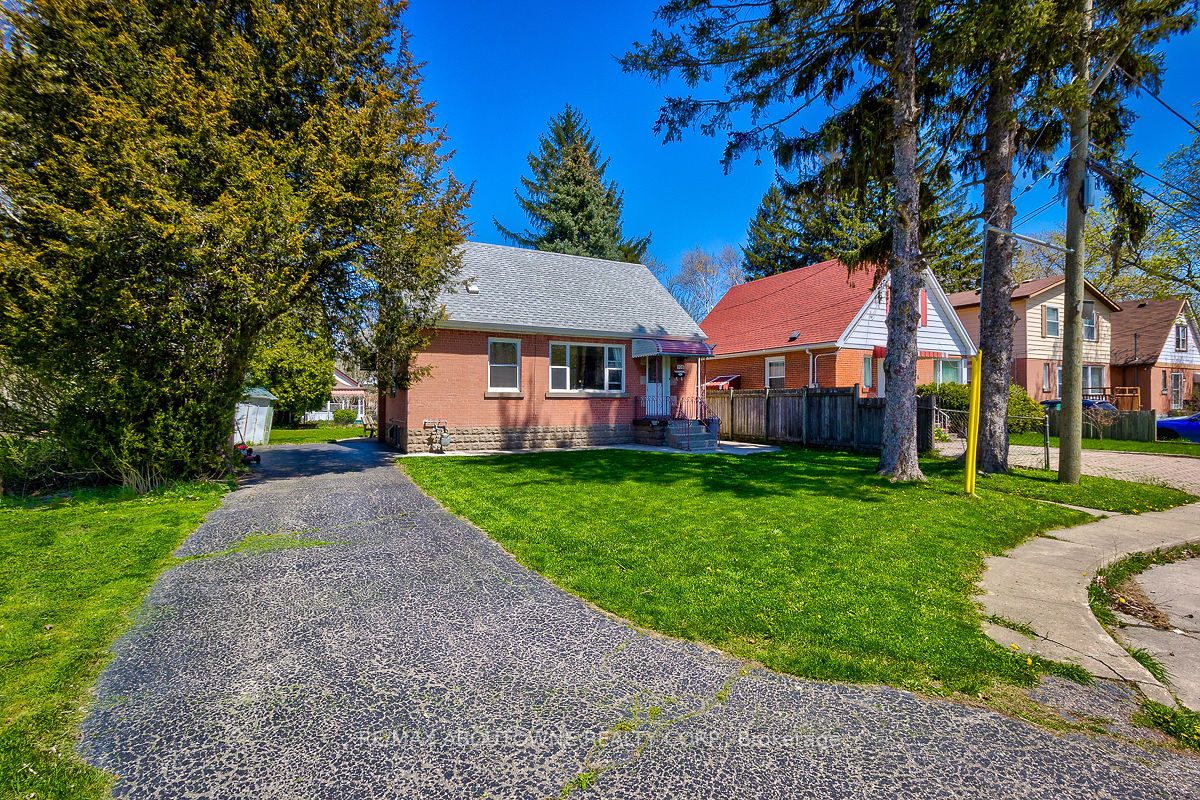 106 Merna Ave Property Photo