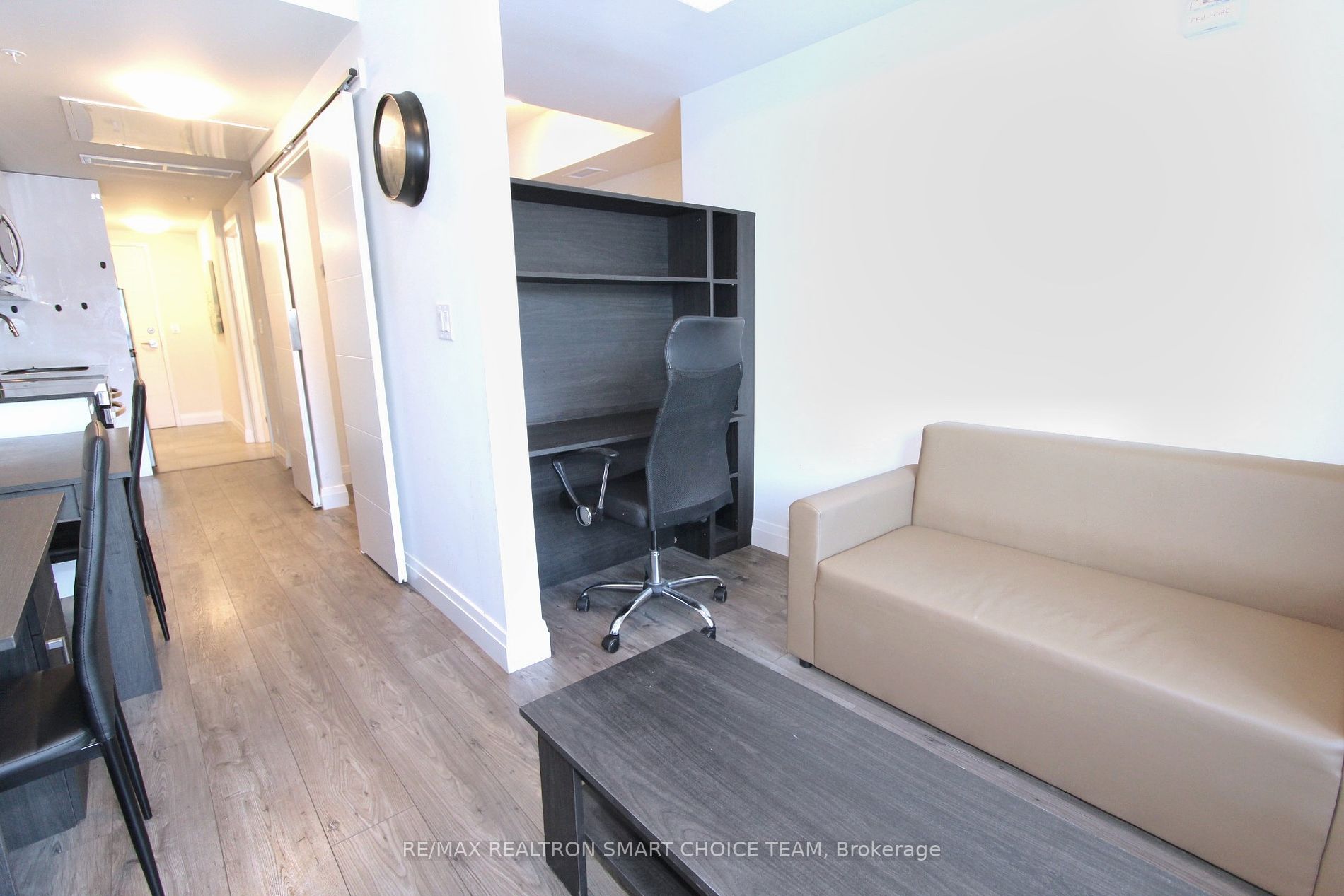652 Princess St 23 Property Photo 8