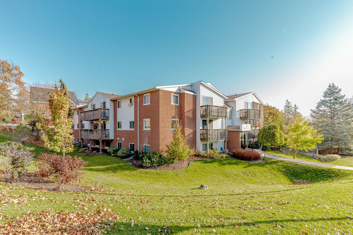 30 Bridge St 3 Property Photo 1