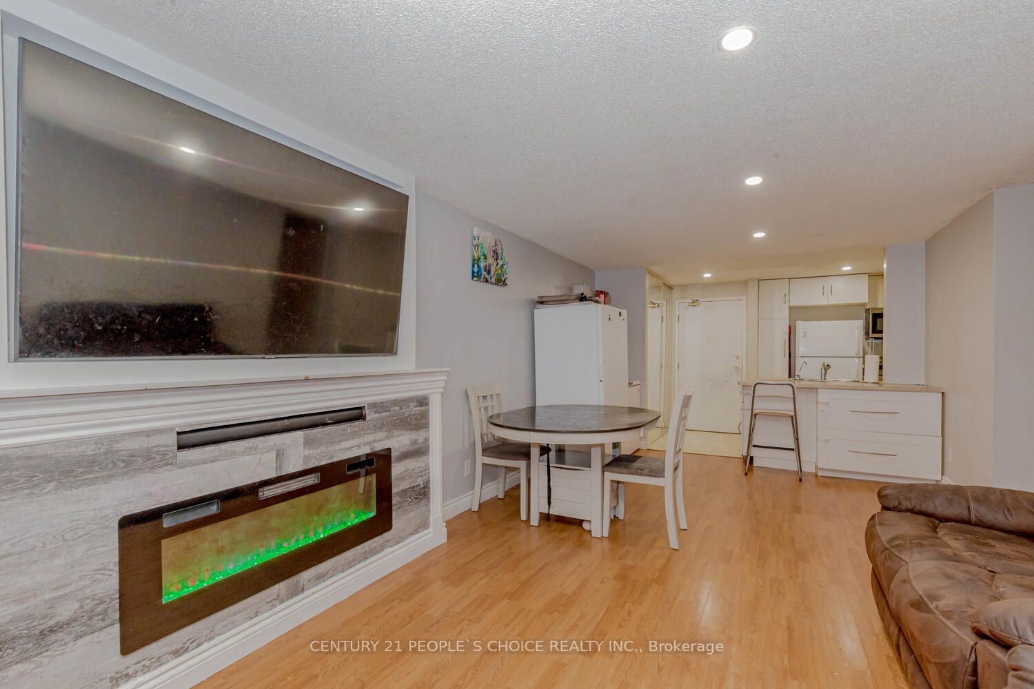 30 Bridge St 3 Property Photo 14