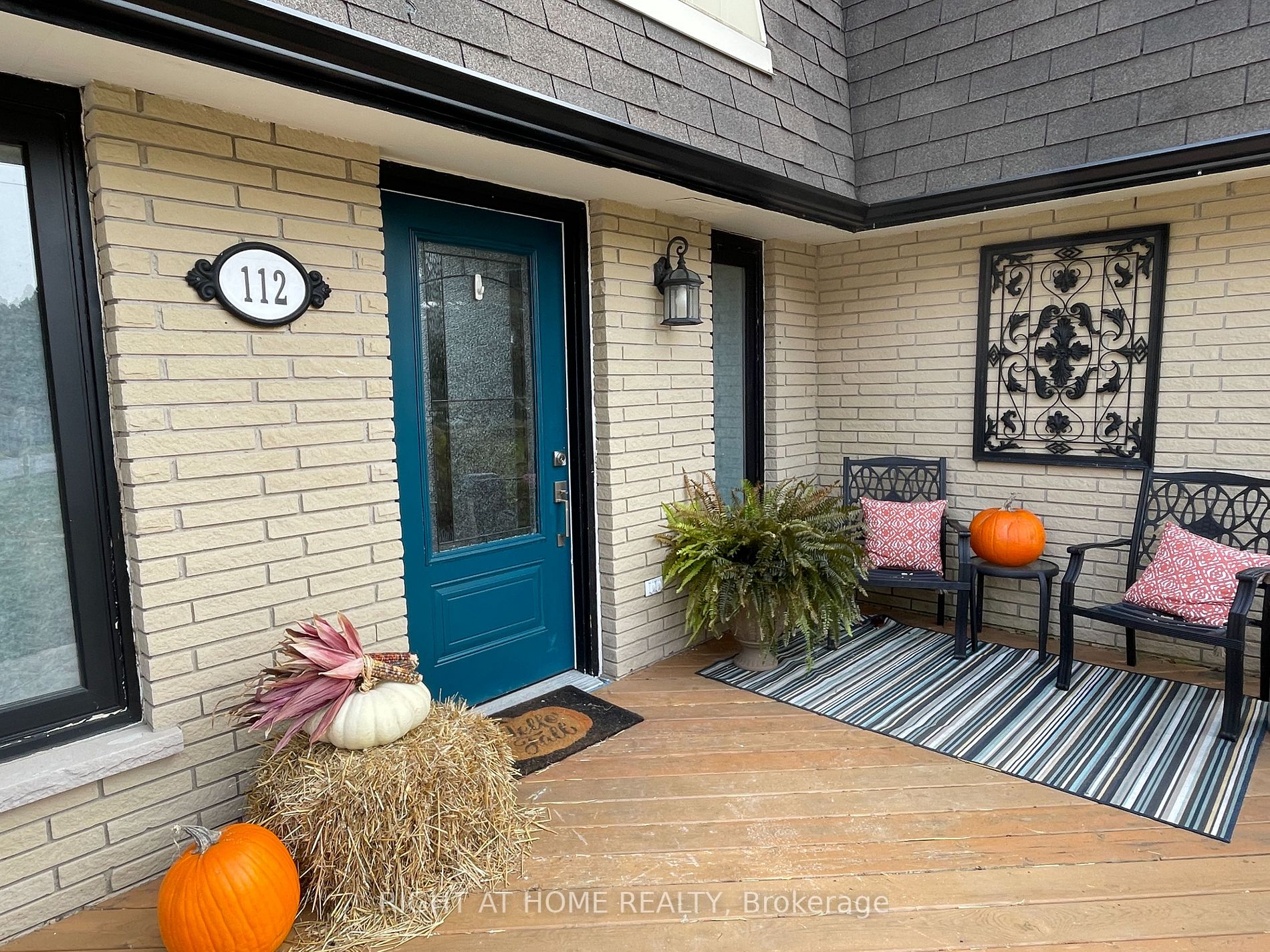 112 Coulter Dr Property Photo 2