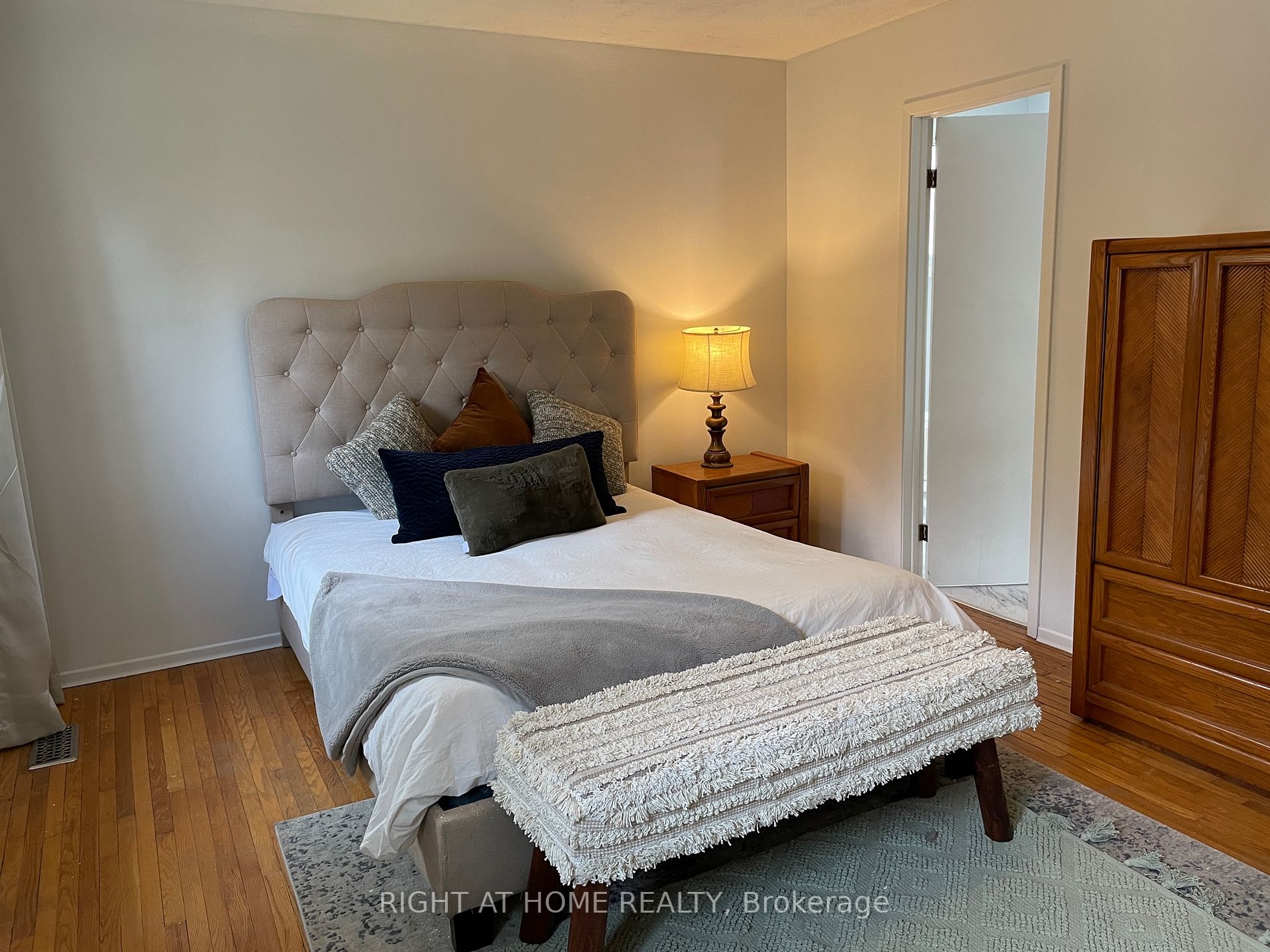 112 Coulter Dr Property Photo 10