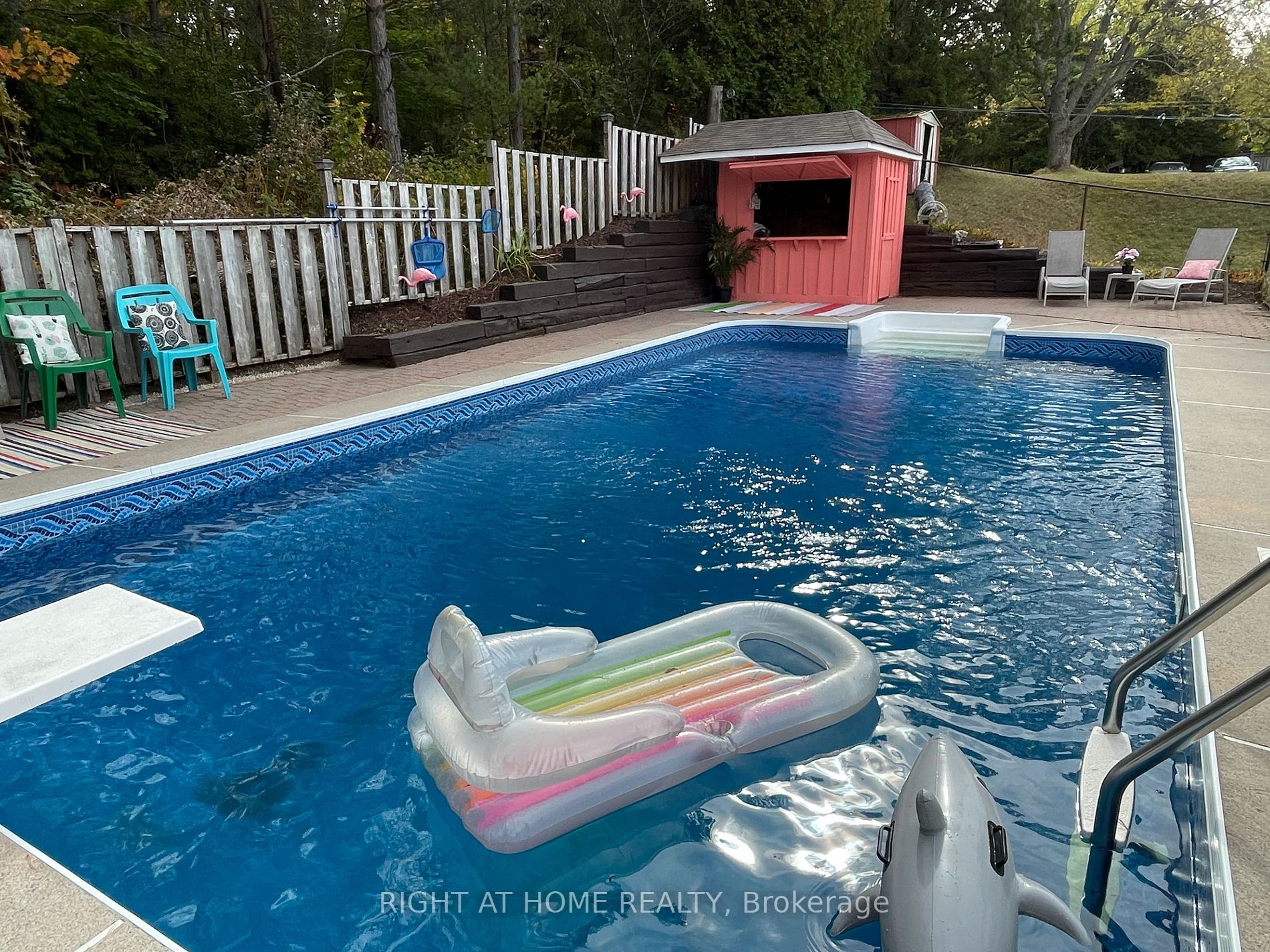 112 Coulter Dr Property Photo 15