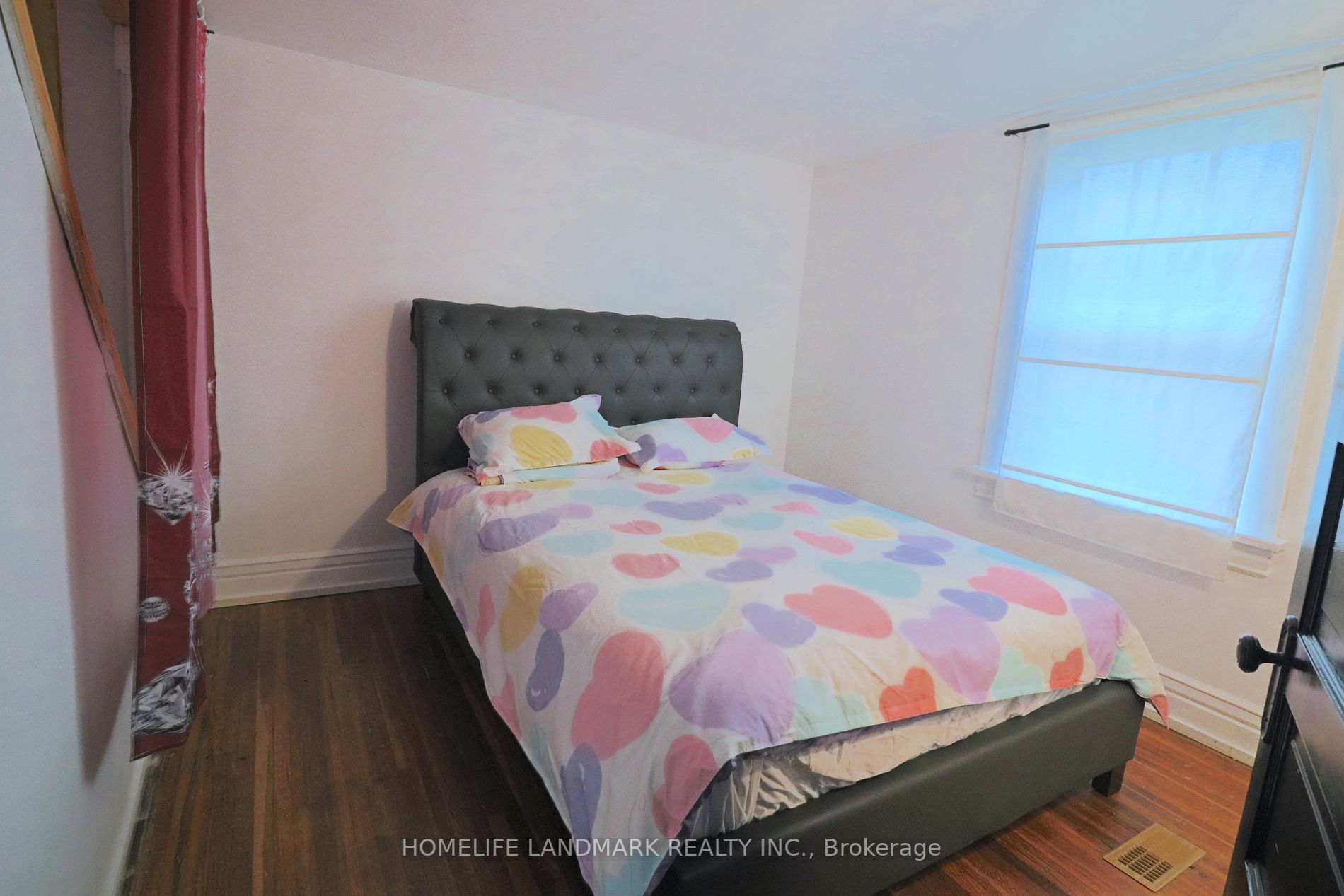 5369 Morrison St Property Photo 15