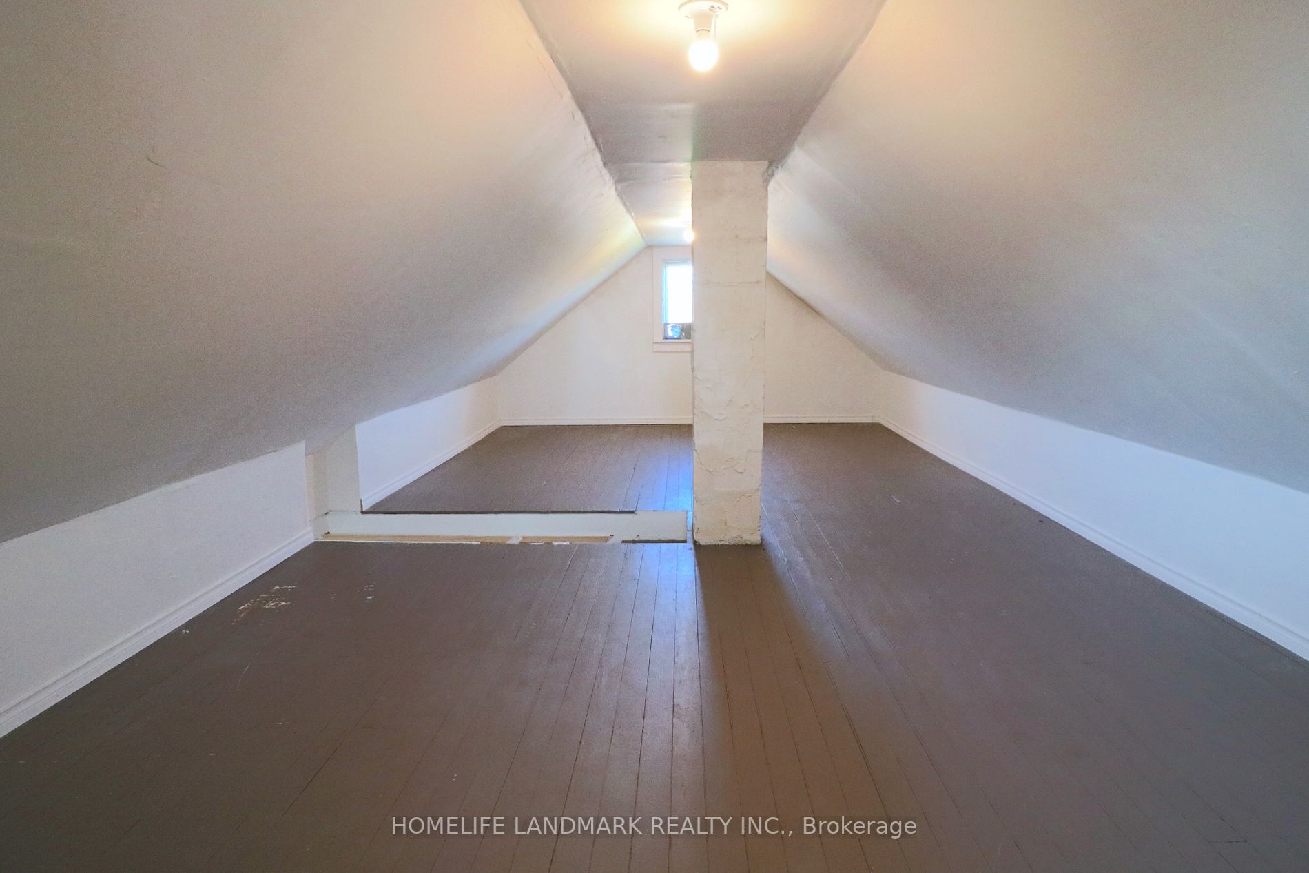 5369 Morrison St Property Photo 17