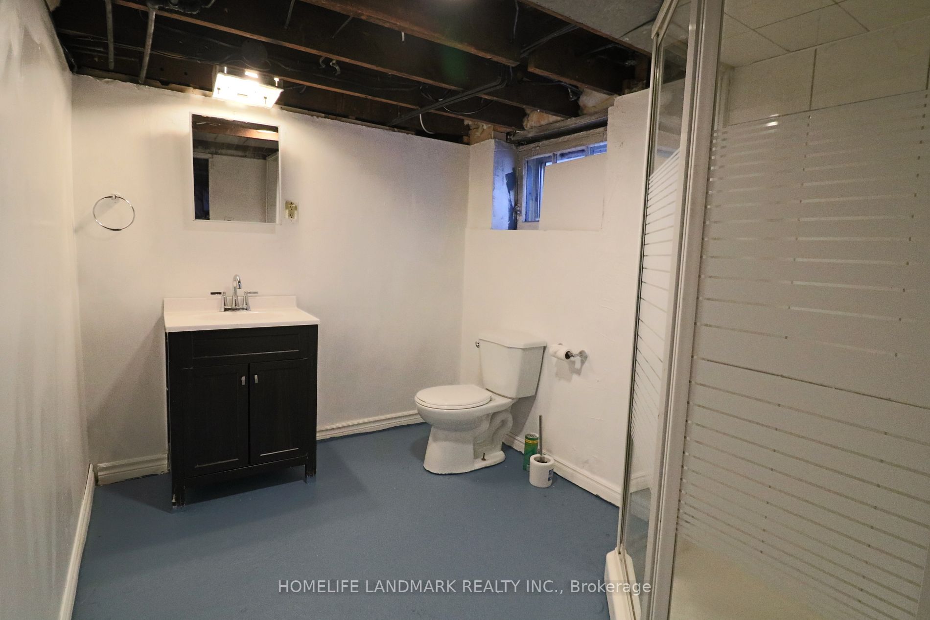 5369 Morrison St Property Photo 18