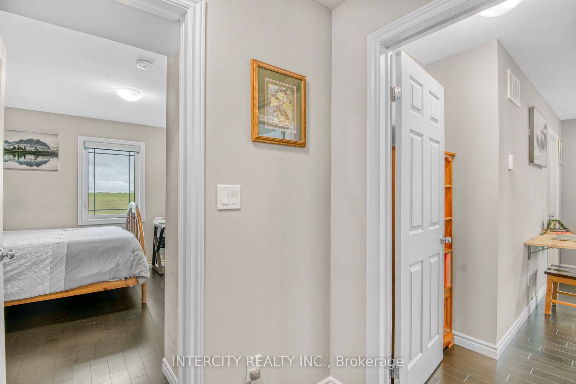107 Westra Dr 58 Property Photo 14