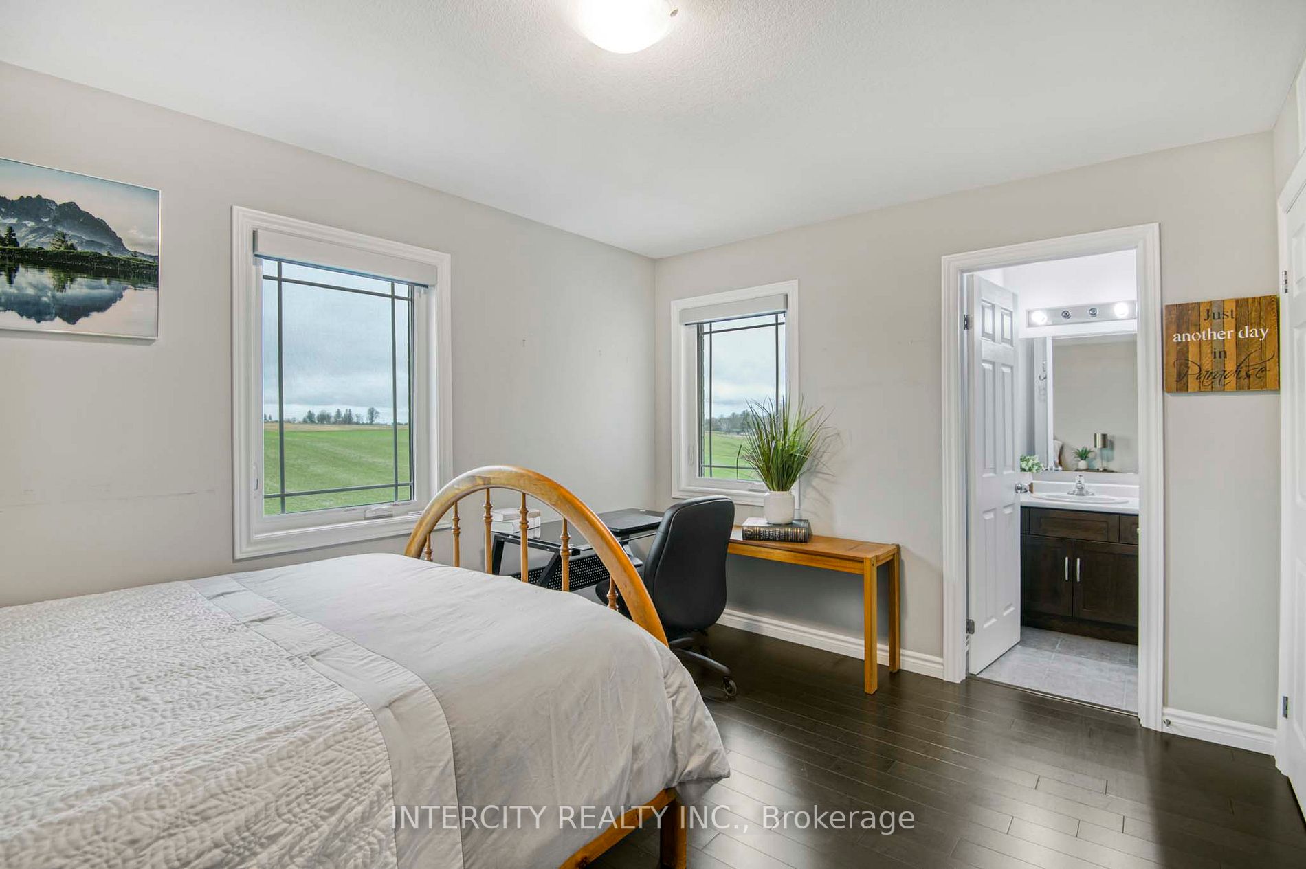 107 Westra Dr 58 Property Photo 21
