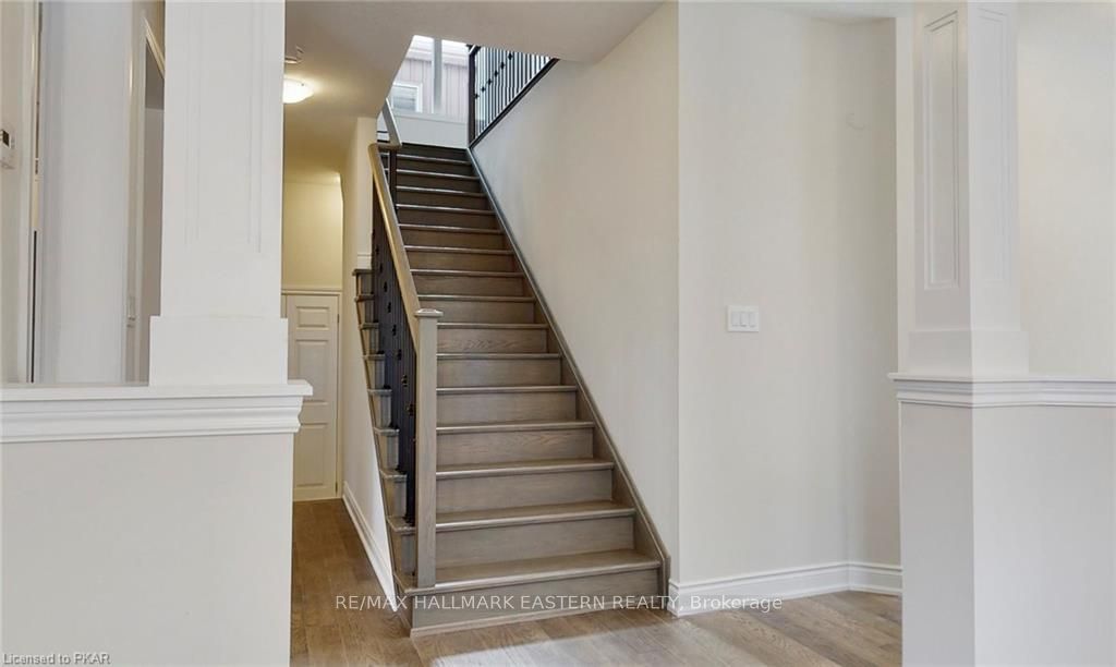 41 Coldbrook Dr Property Photo 6