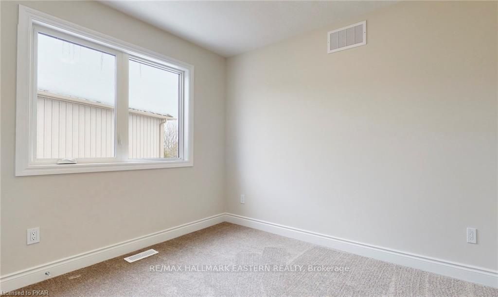 41 Coldbrook Dr Property Photo 22