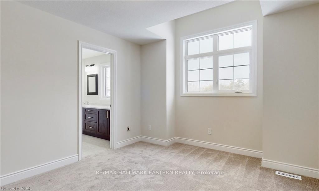 41 Coldbrook Dr Property Photo 27