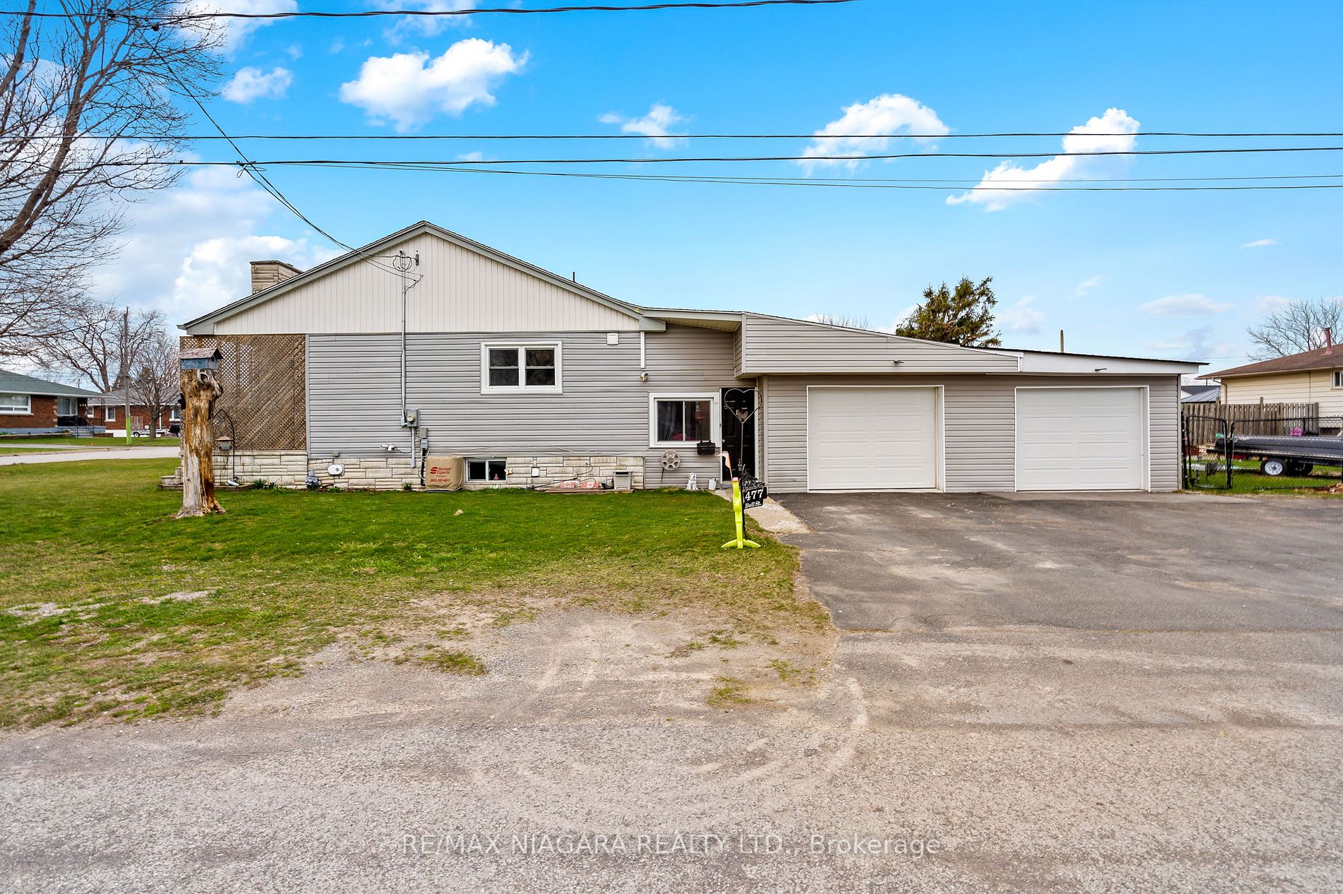 477 Bell St Property Photo 7