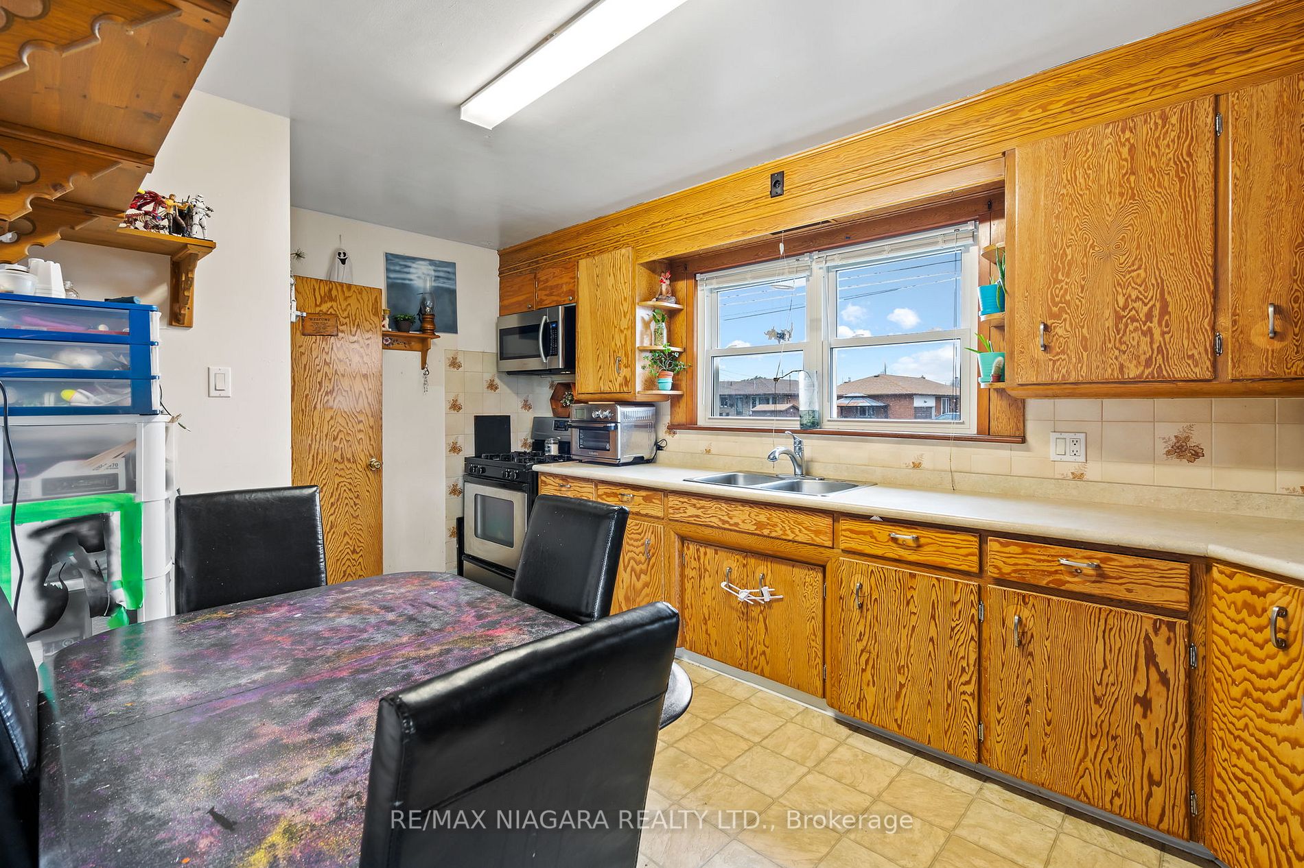477 Bell St Property Photo 19