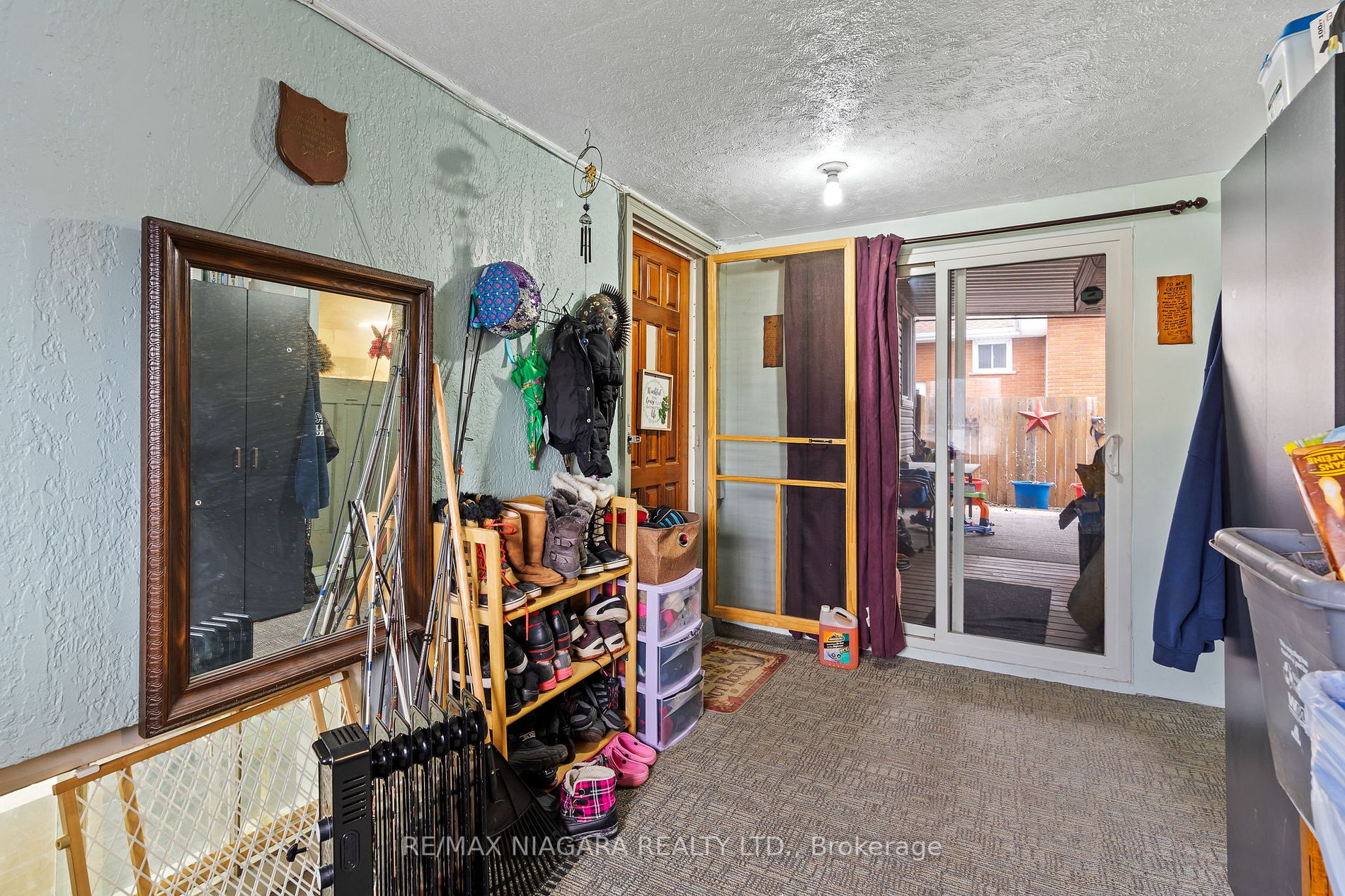 477 Bell St Property Photo 29