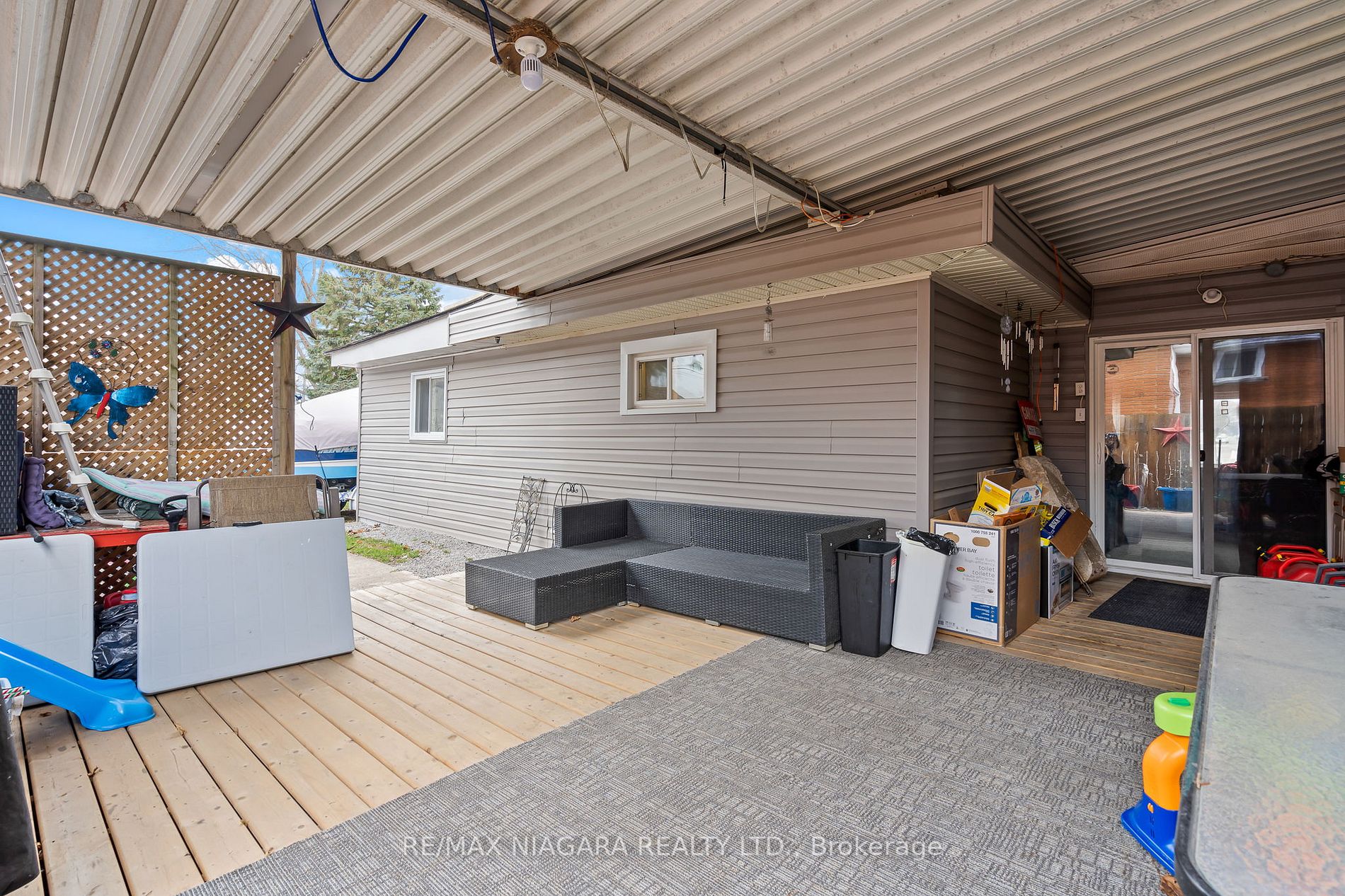 477 Bell St Property Photo 31