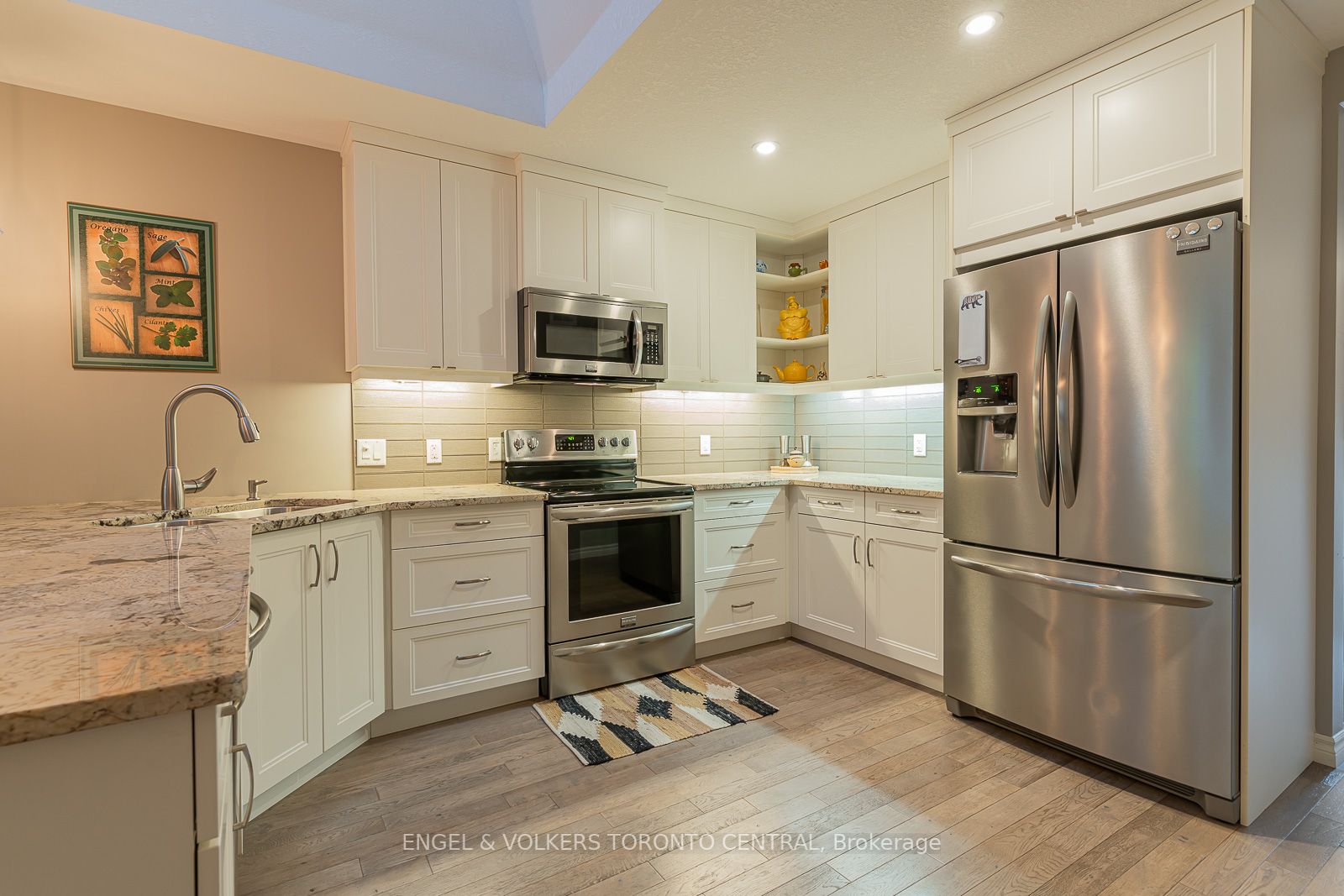 937 5th 'a' Ave E Property Photo 12