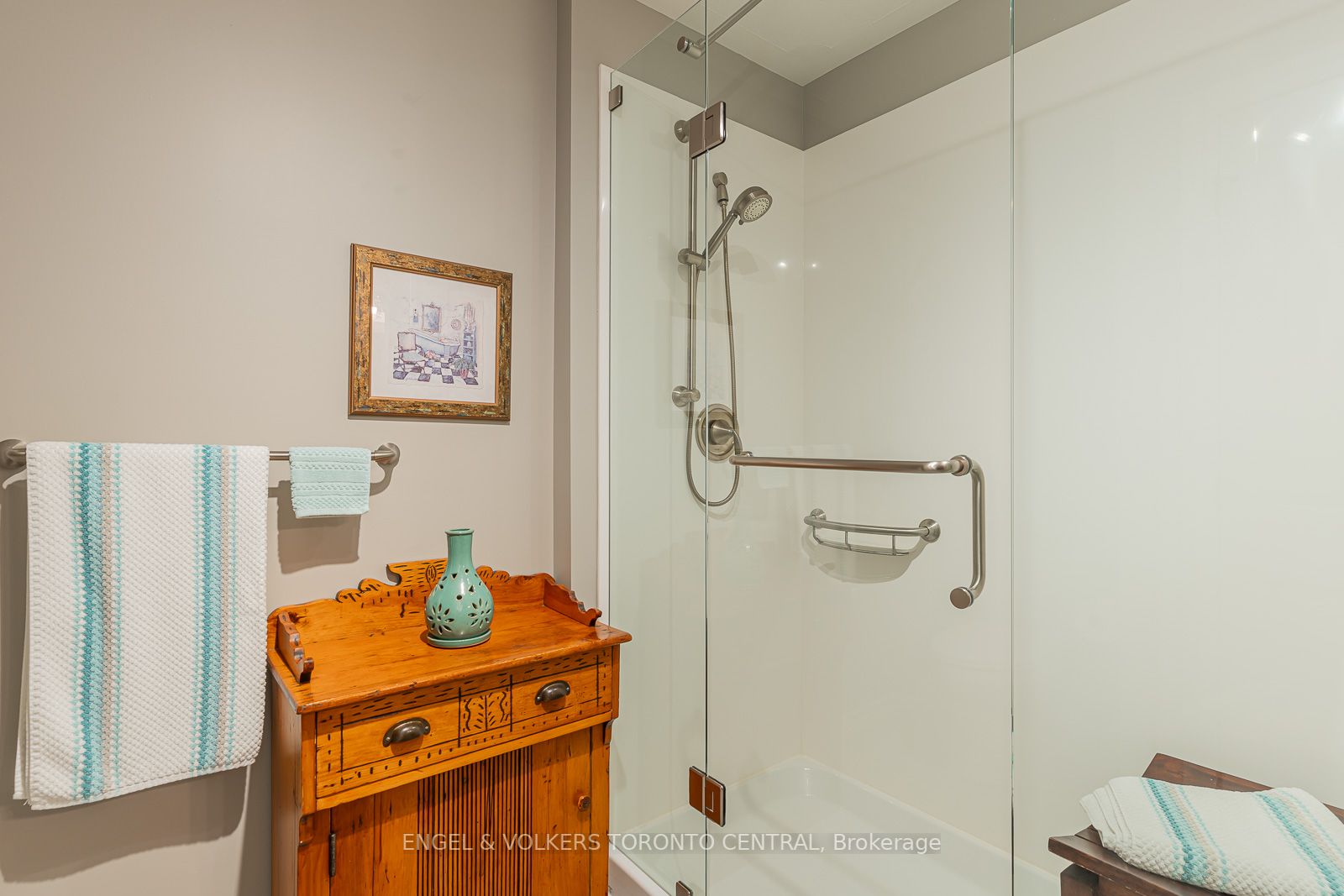 937 5th 'a' Ave E Property Photo 25