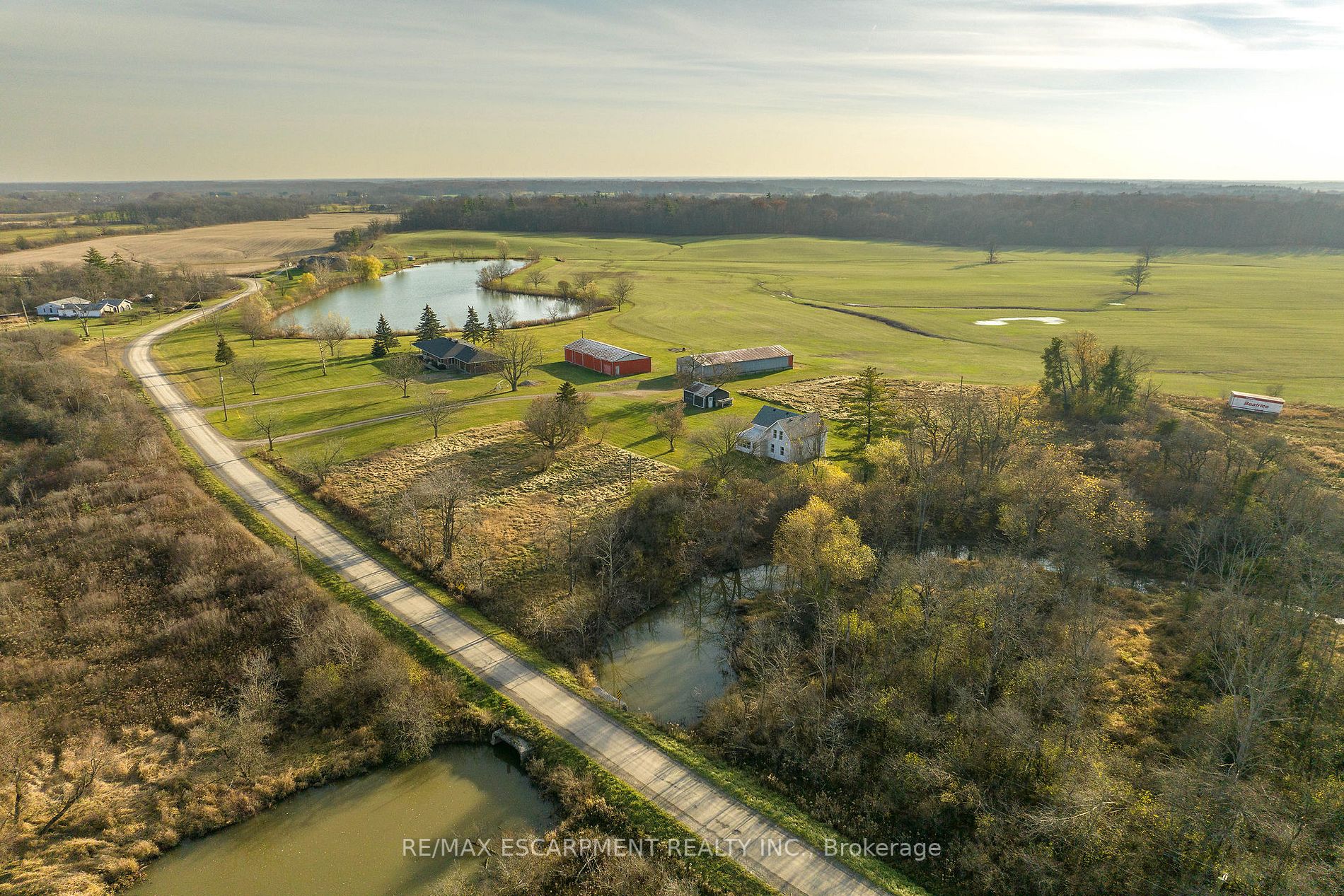 9762 - 9766 Green Rd Property Photo 2