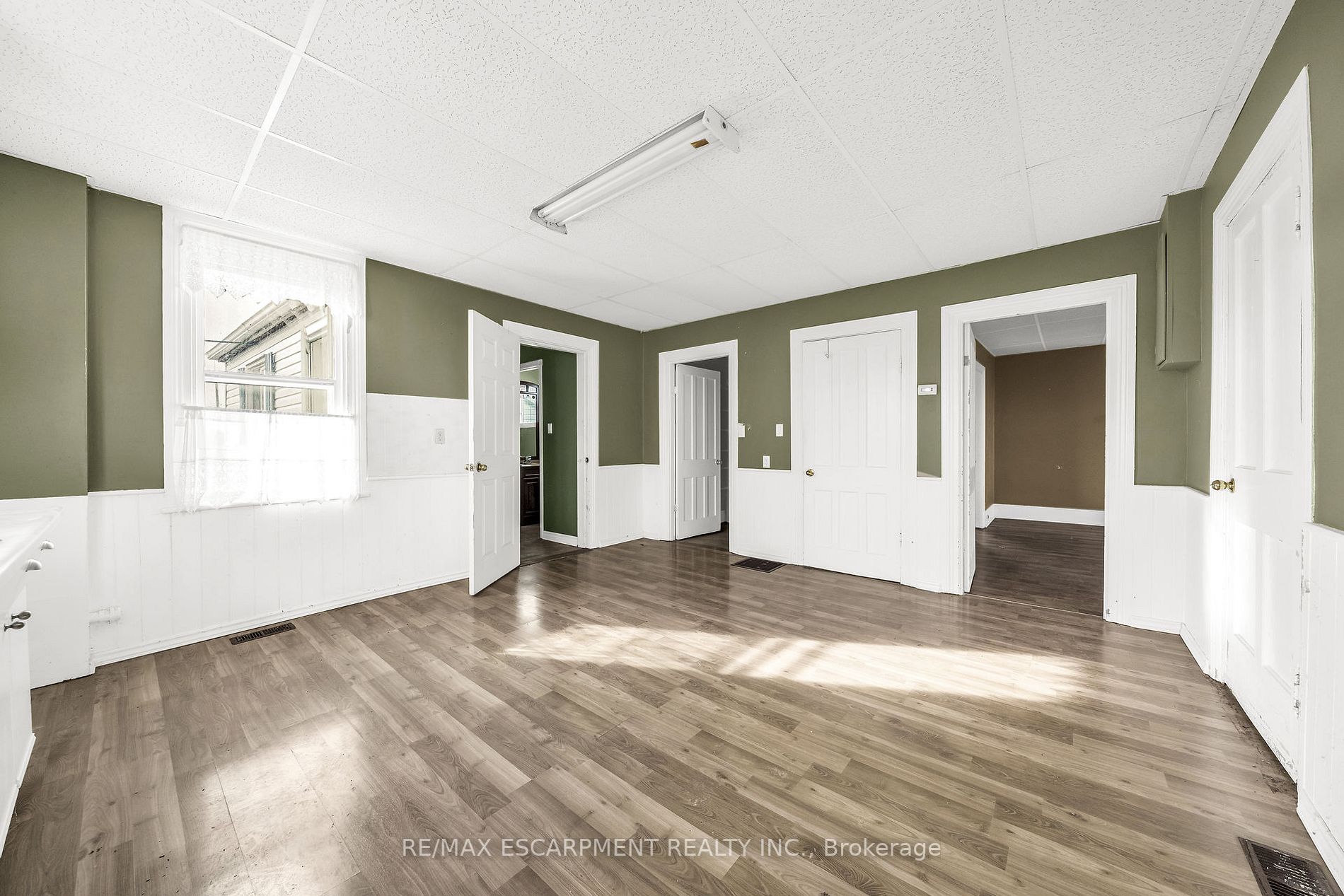 9762 - 9766 Green Rd Property Photo 21