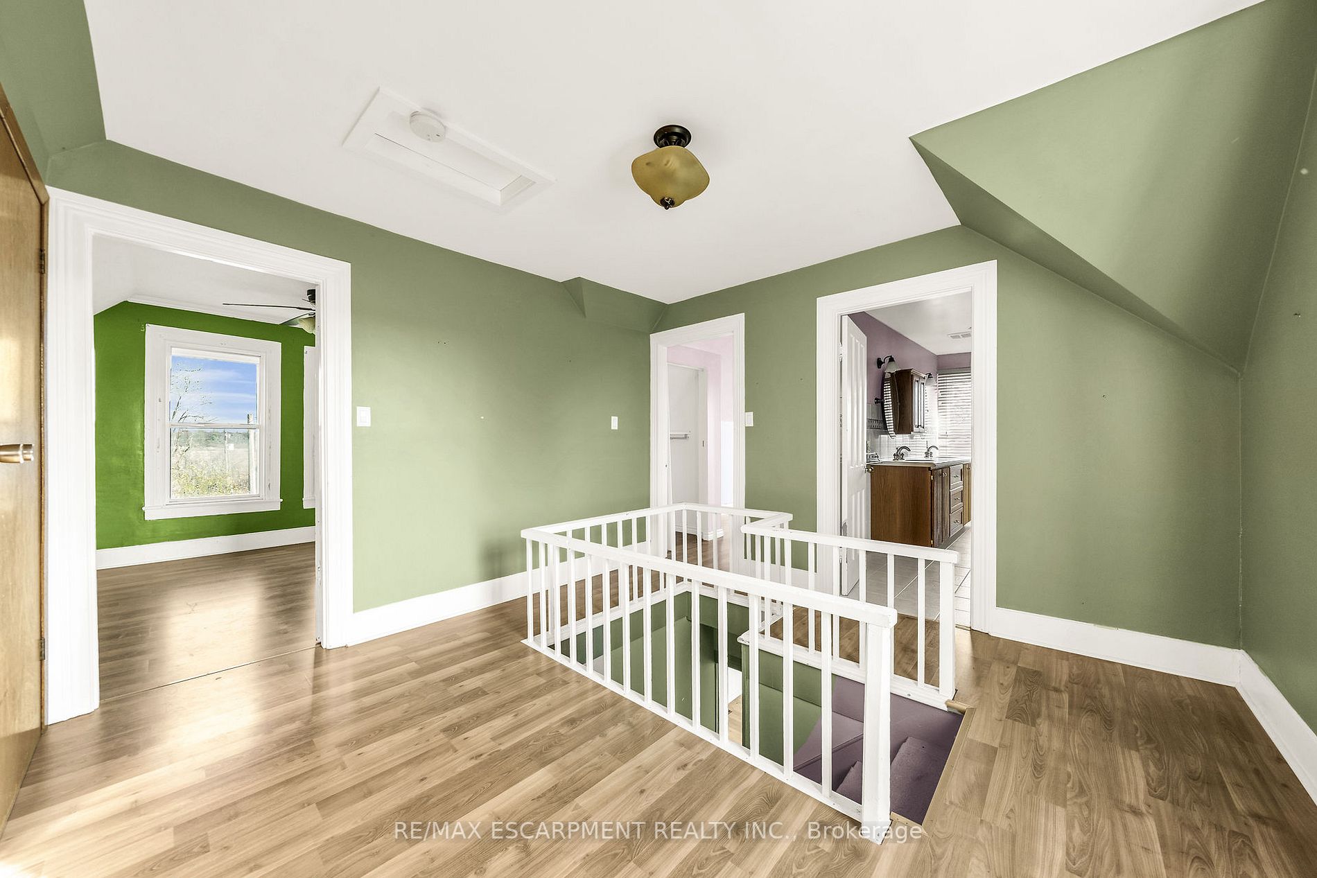 9762 - 9766 Green Rd Property Photo 25