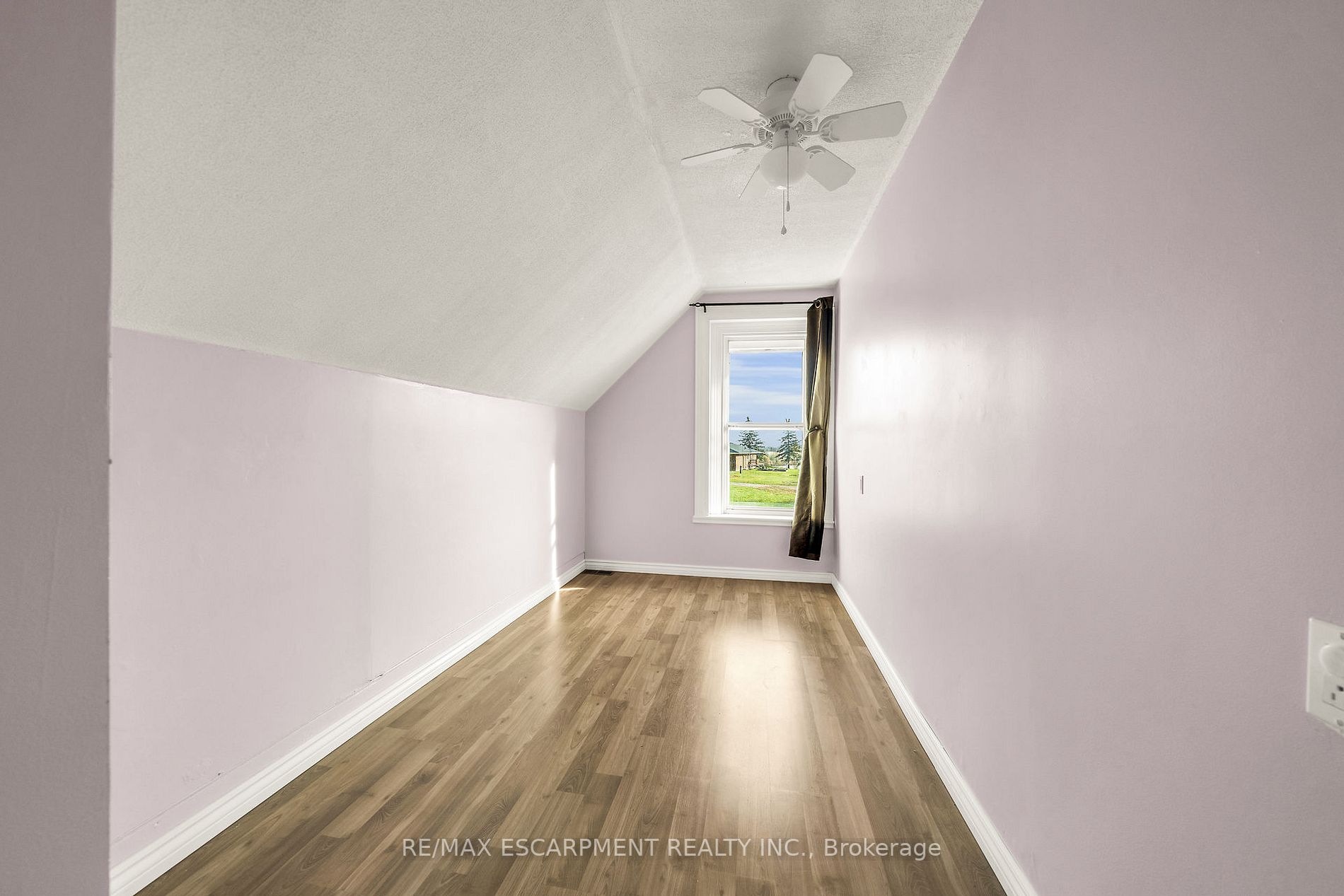 9762 - 9766 Green Rd Property Photo 26