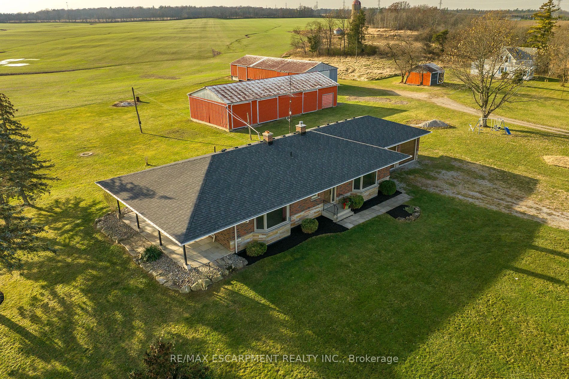 9762 - 9766 Green Rd Property Photo 32