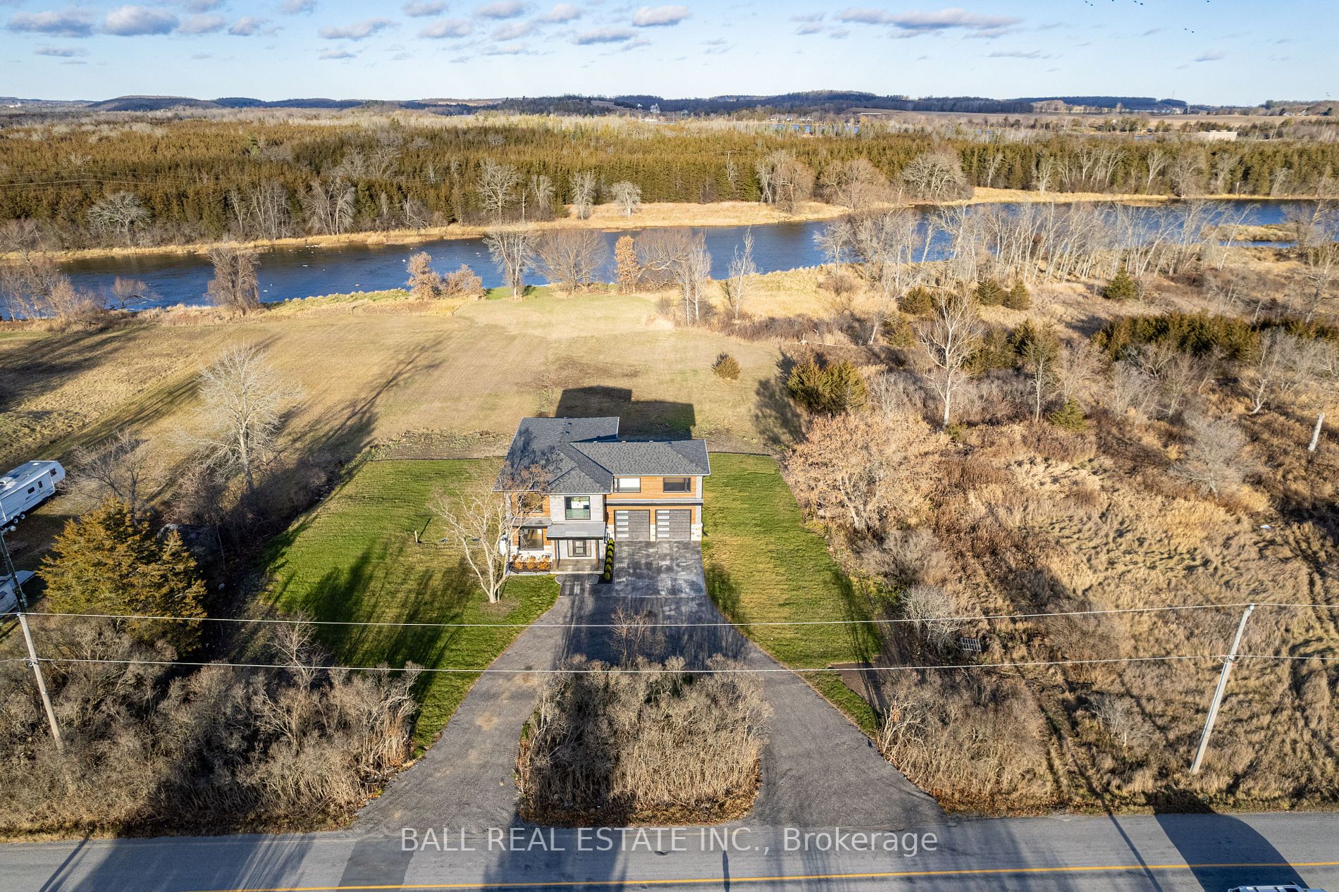 673 Percy Boom Rd W Property Photo 7